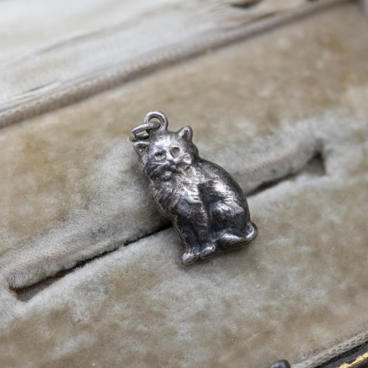 Vintage Sterling Silver Cat Charm Pendant - Novelty Animal Jewellery | Seated Sitting Cat