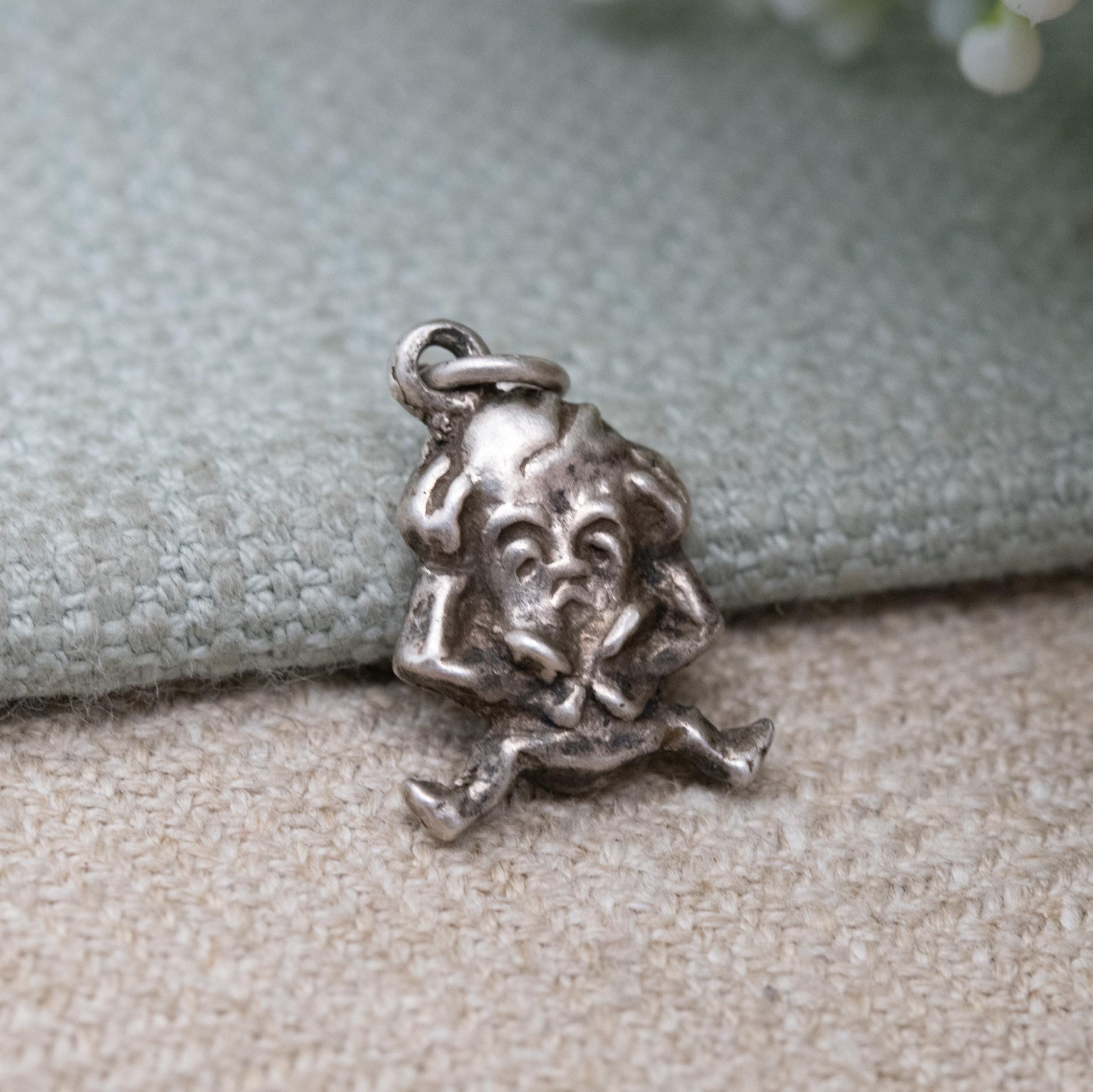 Vintage Sterling Silver Humpty Dumpty Charm Pendant - Egg | Nursery Rhyme | Folk