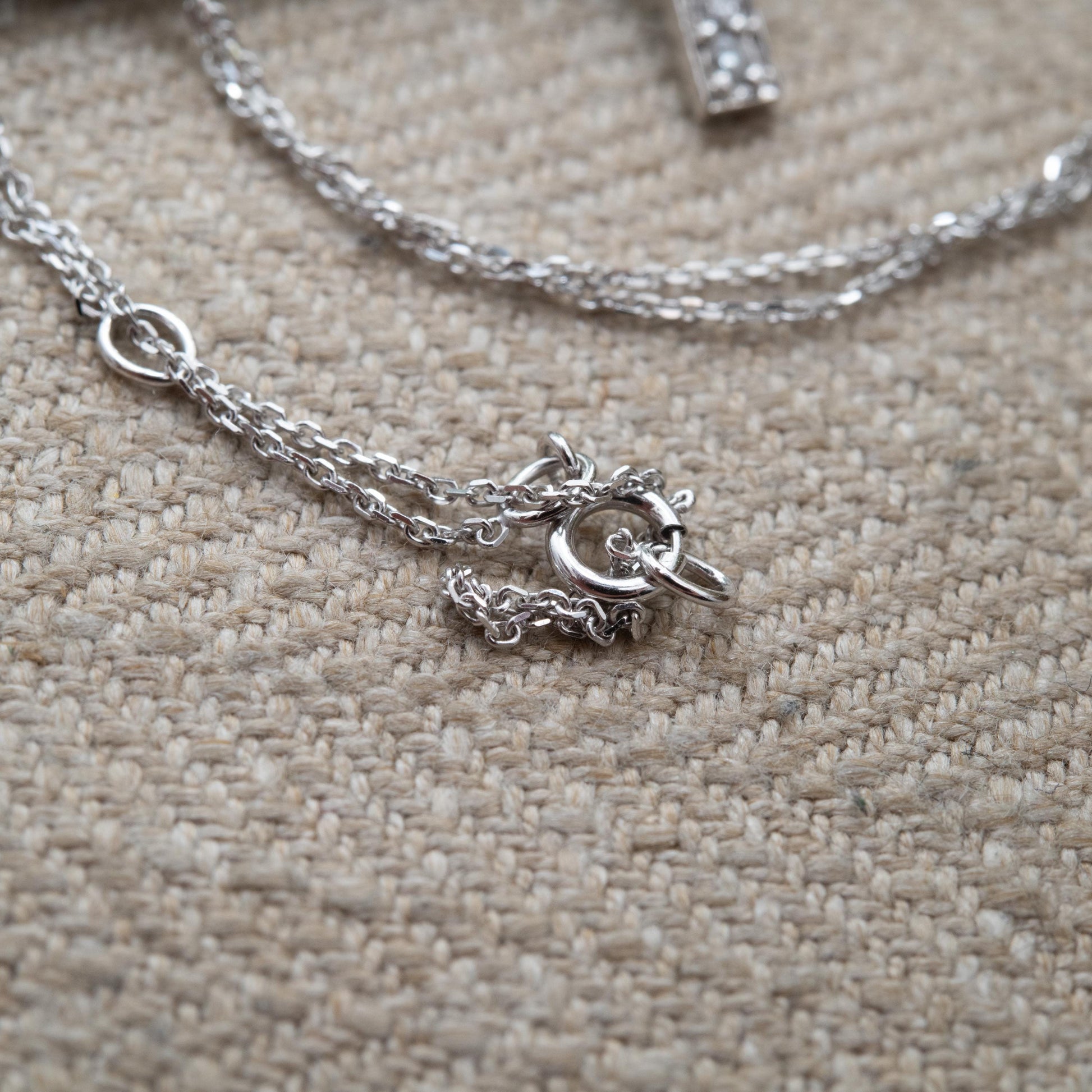 9ct White Gold Pendant Necklace with Graduated Stones - Solid Gold Minimalist Gift for Her | Bar Shape Pave Set Charm on 18" Trace Chain