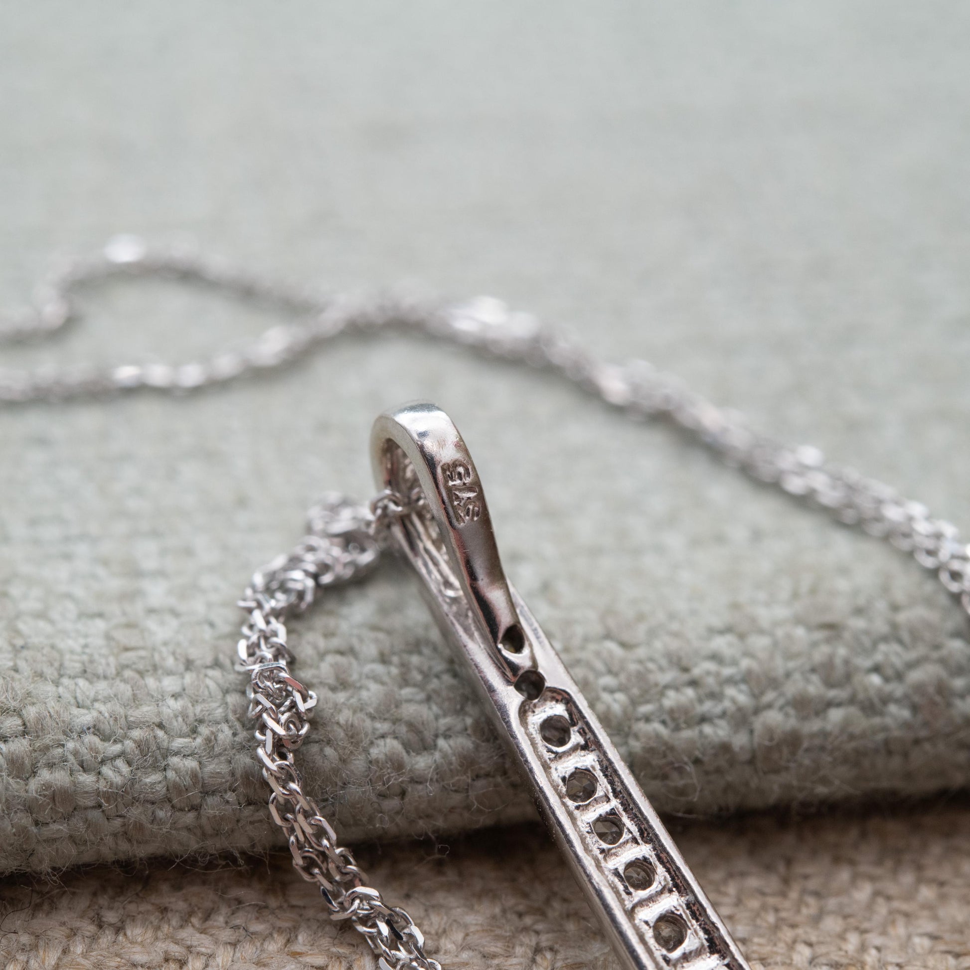 9ct White Gold Pendant Necklace with Graduated Stones - Solid Gold Minimalist Gift for Her | Bar Shape Pave Set Charm on 18" Trace Chain