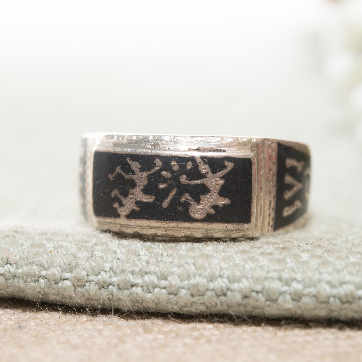 Vintage Sterling Silver Niello Siam Mekhala Goddess of Lightening Ring - Thailand God Dancer | Siamese Silver | UK Size - P US Size - 7 3/4