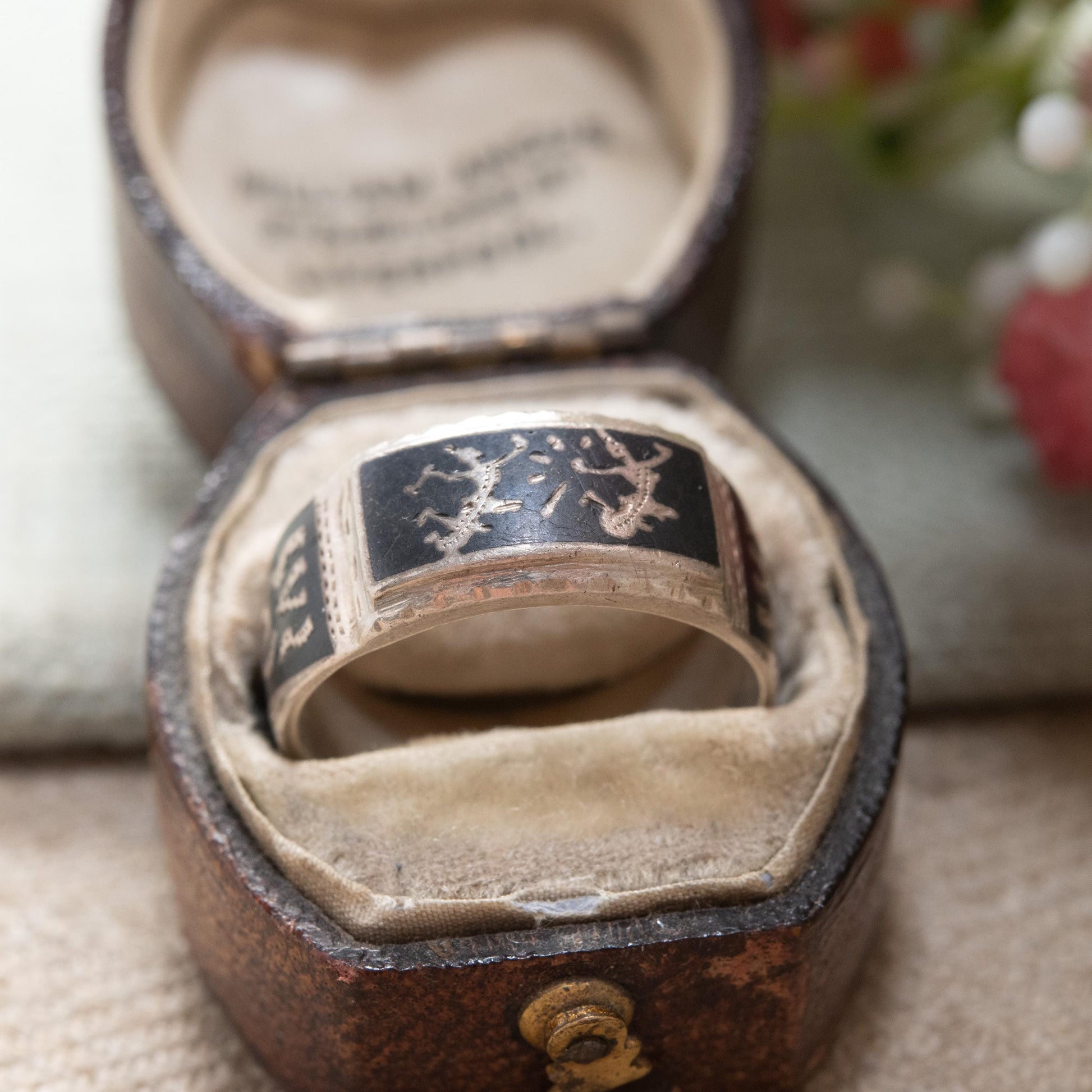 Vintage Sterling Silver Niello Siam Mekhala Goddess of Lightening Ring - Thailand God Dancer | Siamese Silver | UK Size - P US Size - 7 3/4