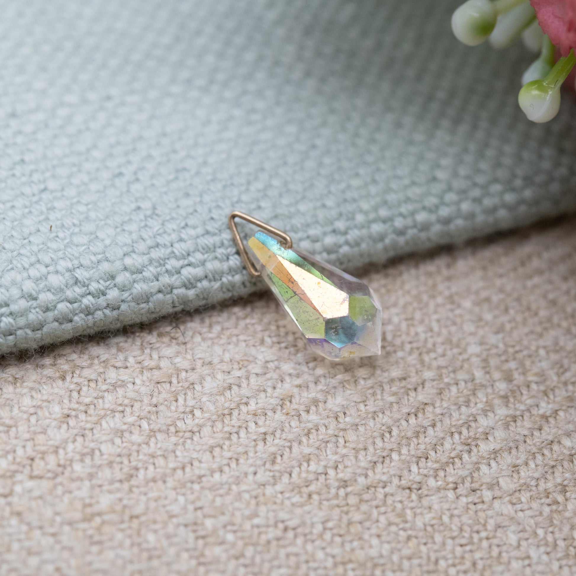 Vintage 9ct Gold Aurora Borealis Glass Charm Pendant c. 1960s - Faceted Rainbow Crystal Drop