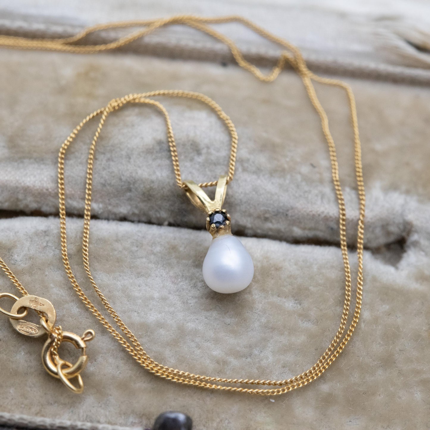 Balestra 9ct Gold Sapphire Pearl Pendant Necklace on Trace Chain
