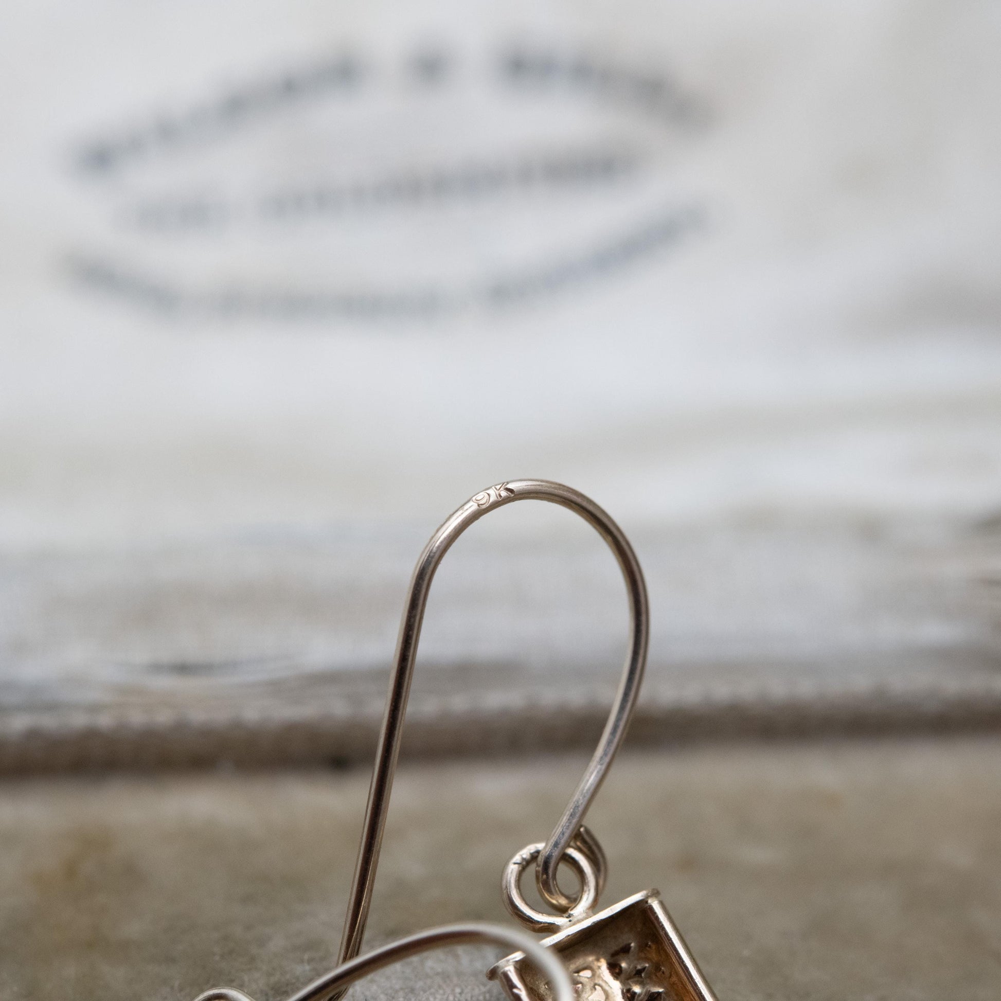 Vintage 9ct Gold Bar Drop Earrings