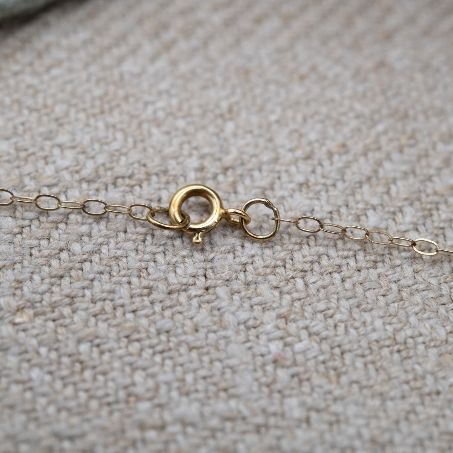 Vintage 9ct Gold Best Friend Pendant Necklace on Trace Chain - Pretty Solid Gold Necklace Charm Gift for Birthday