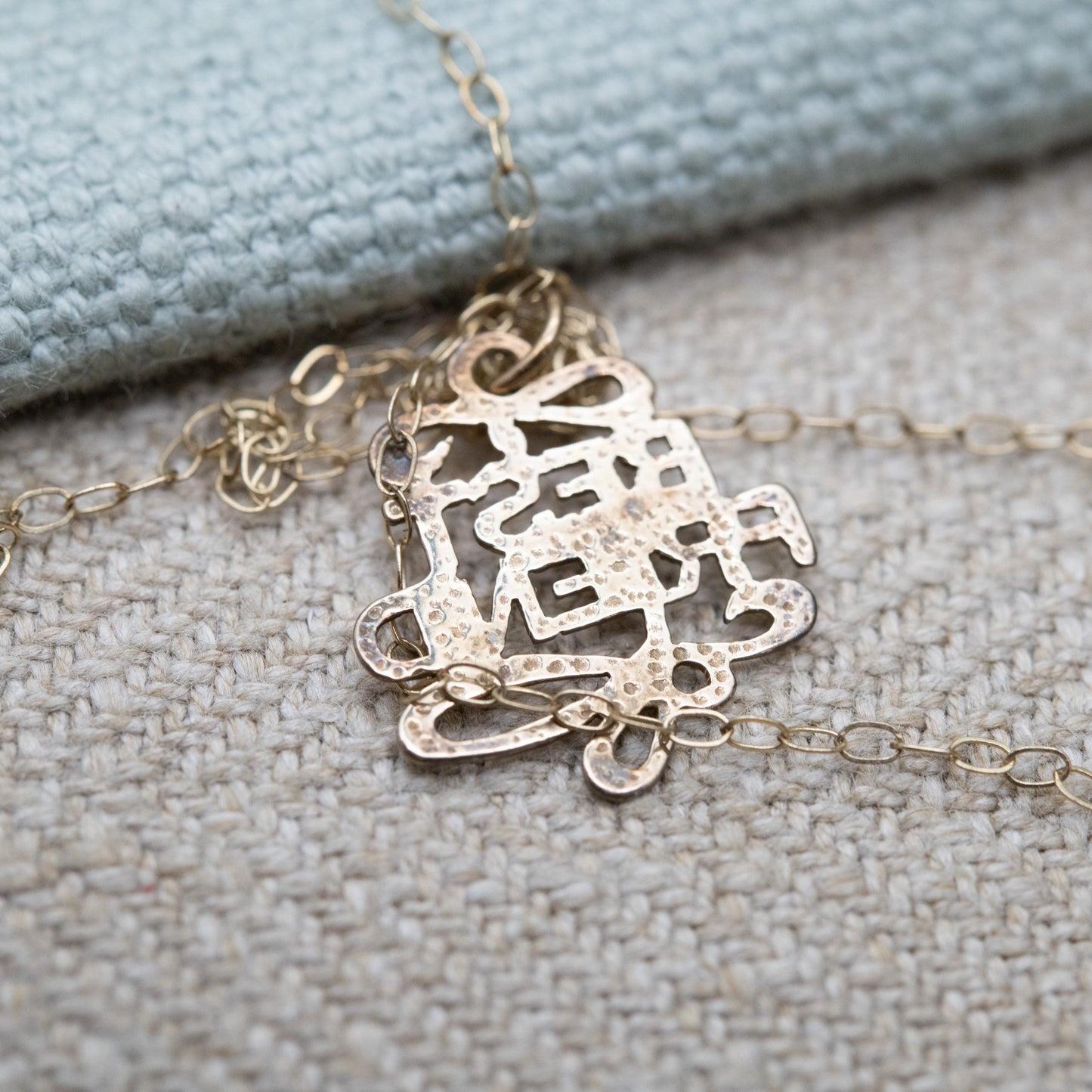 Vintage 9ct Gold Best Friend Pendant Necklace on Trace Chain - Pretty Solid Gold Necklace Charm Gift for Birthday