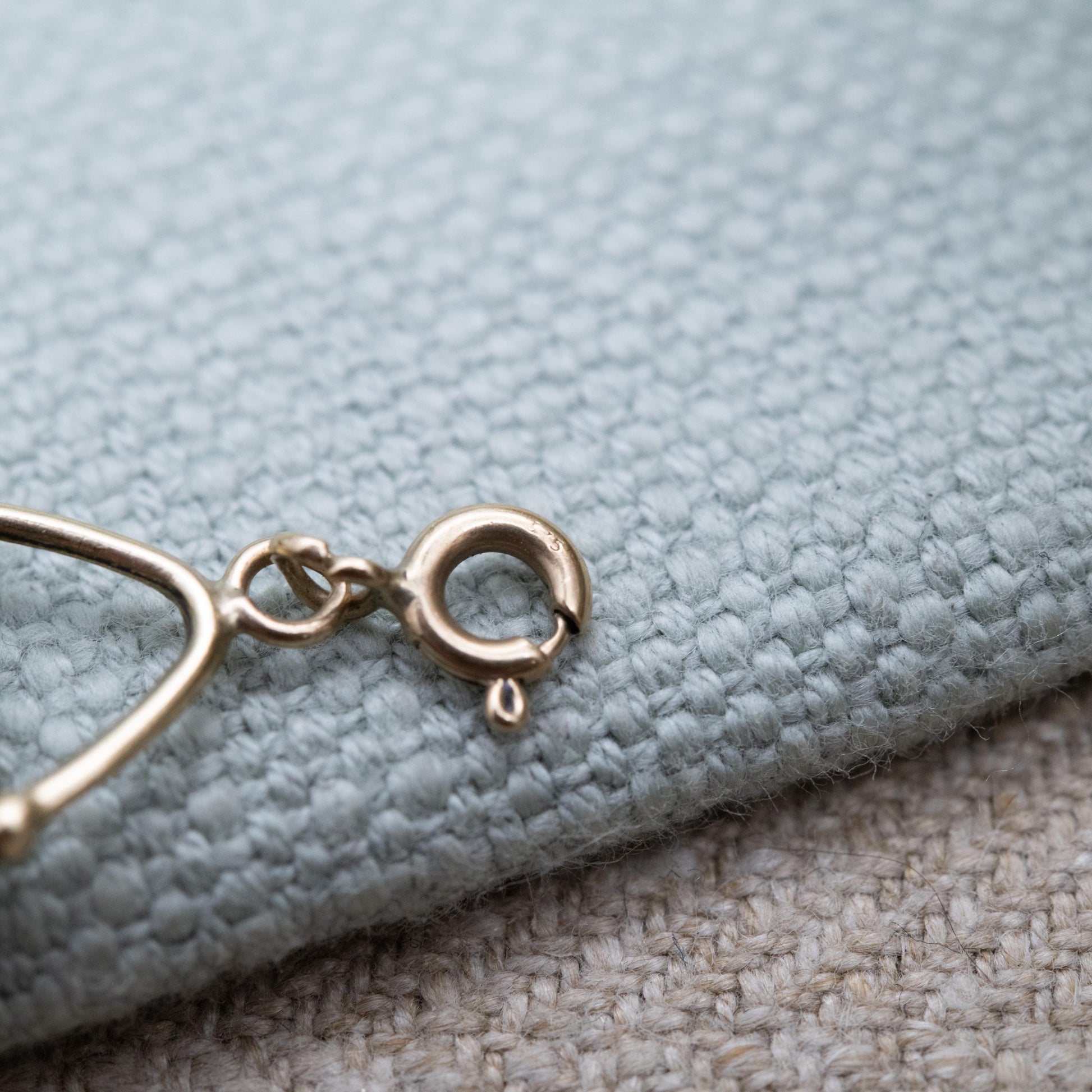 Vintage 9ct Gold Handbag Charm Pendant with Spring Ring Clip c. 2000s