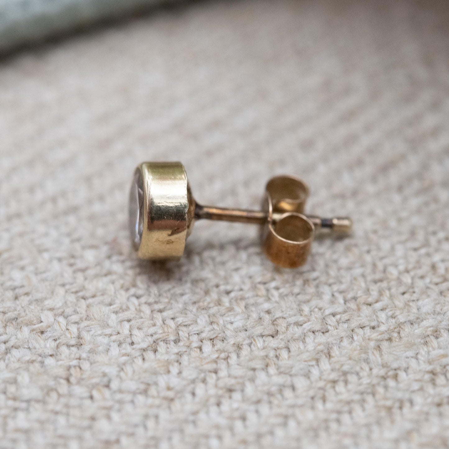 Single 9ct Gold Earring with Bezel Set CZ Stone 5mm