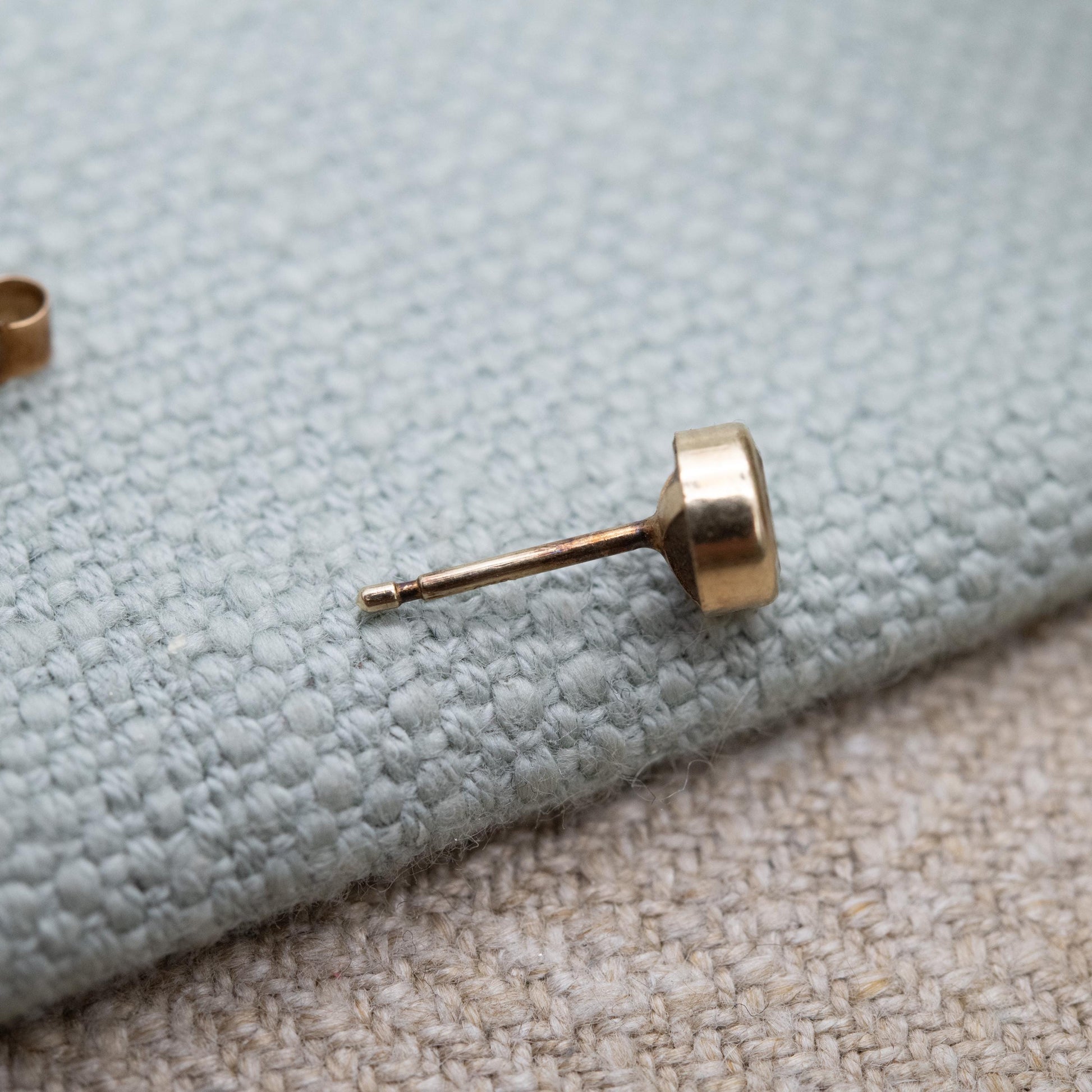 Single 9ct Gold Earring with Bezel Set CZ Stone 5mm