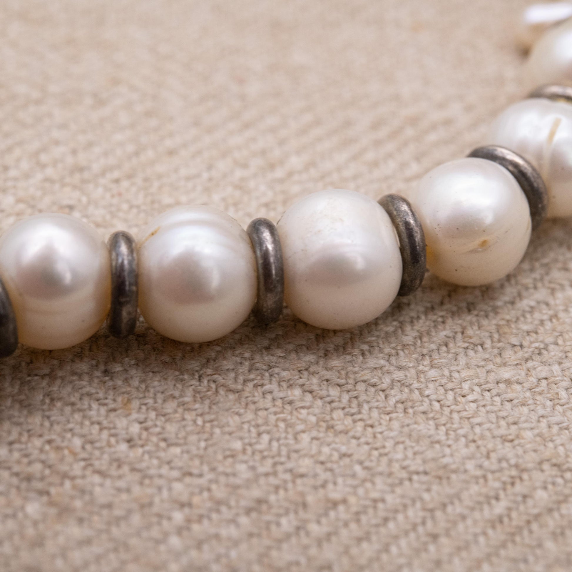 Vintage 9ct White Gold Clasp Pearl Necklace with Silver Spacers c. 1960s