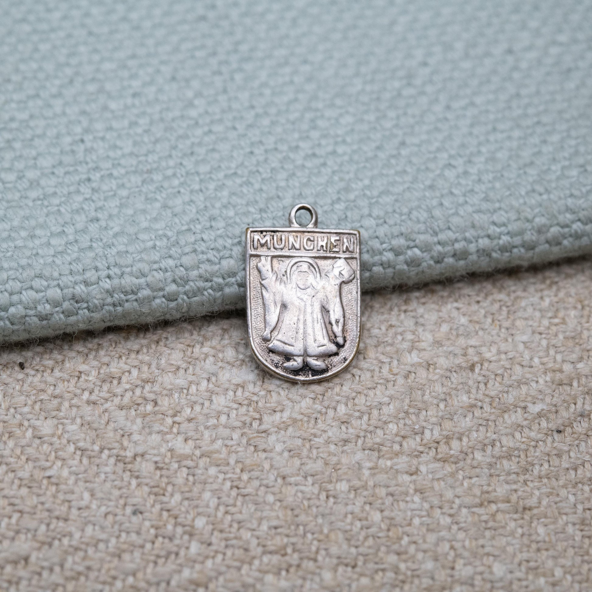 Vintage Munchen Charm Pendant - German Charm | Germany | Souvenir Religious Gift for Charm Bracelet