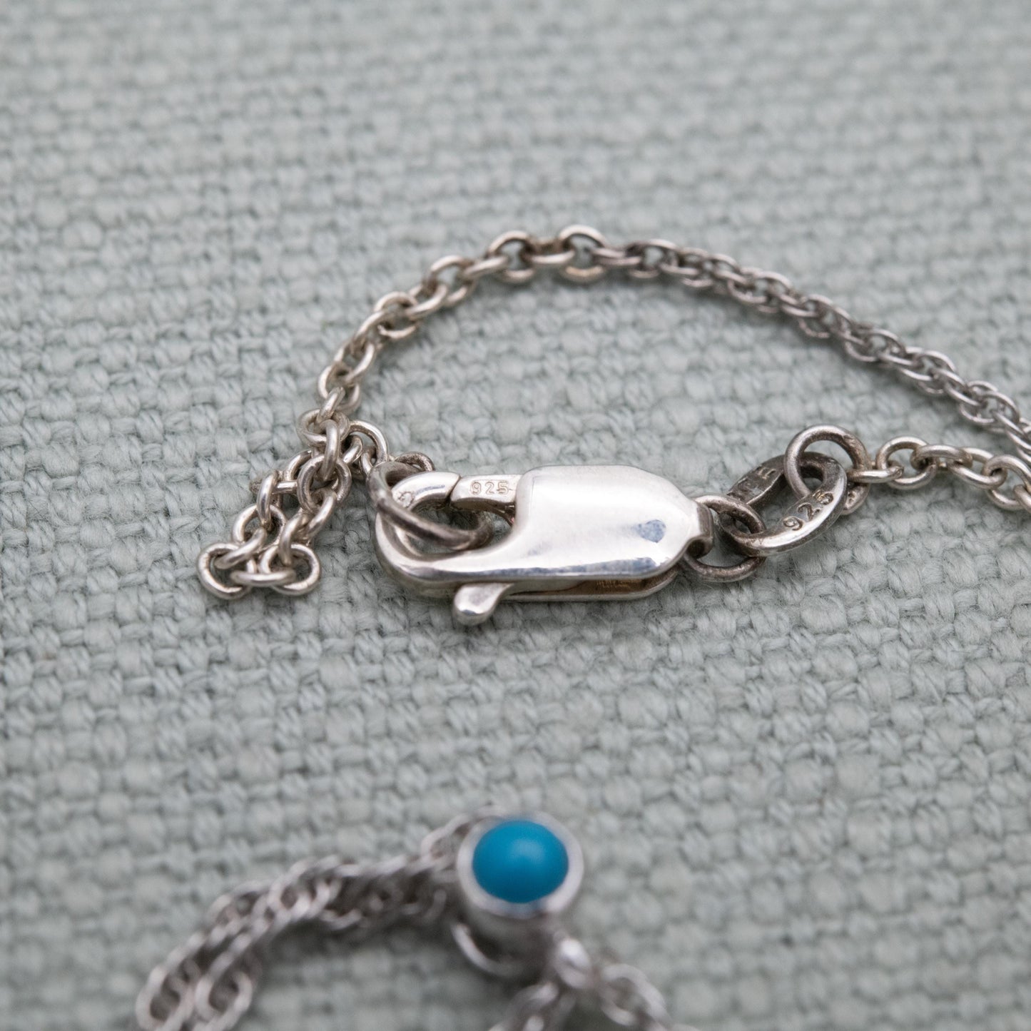 BGE Sterling Silver Native American Dream Catcher Necklace - White Wolf and Blue Gemstone Pendant