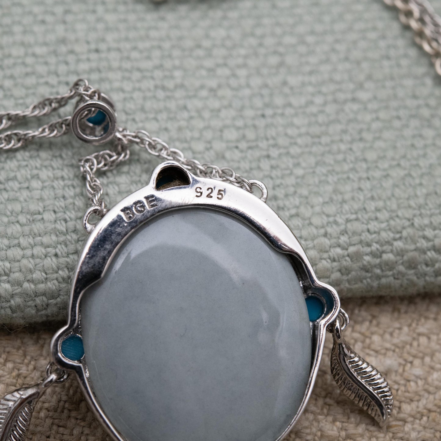 BGE Sterling Silver Native American Dream Catcher Necklace - White Wolf and Blue Gemstone Pendant