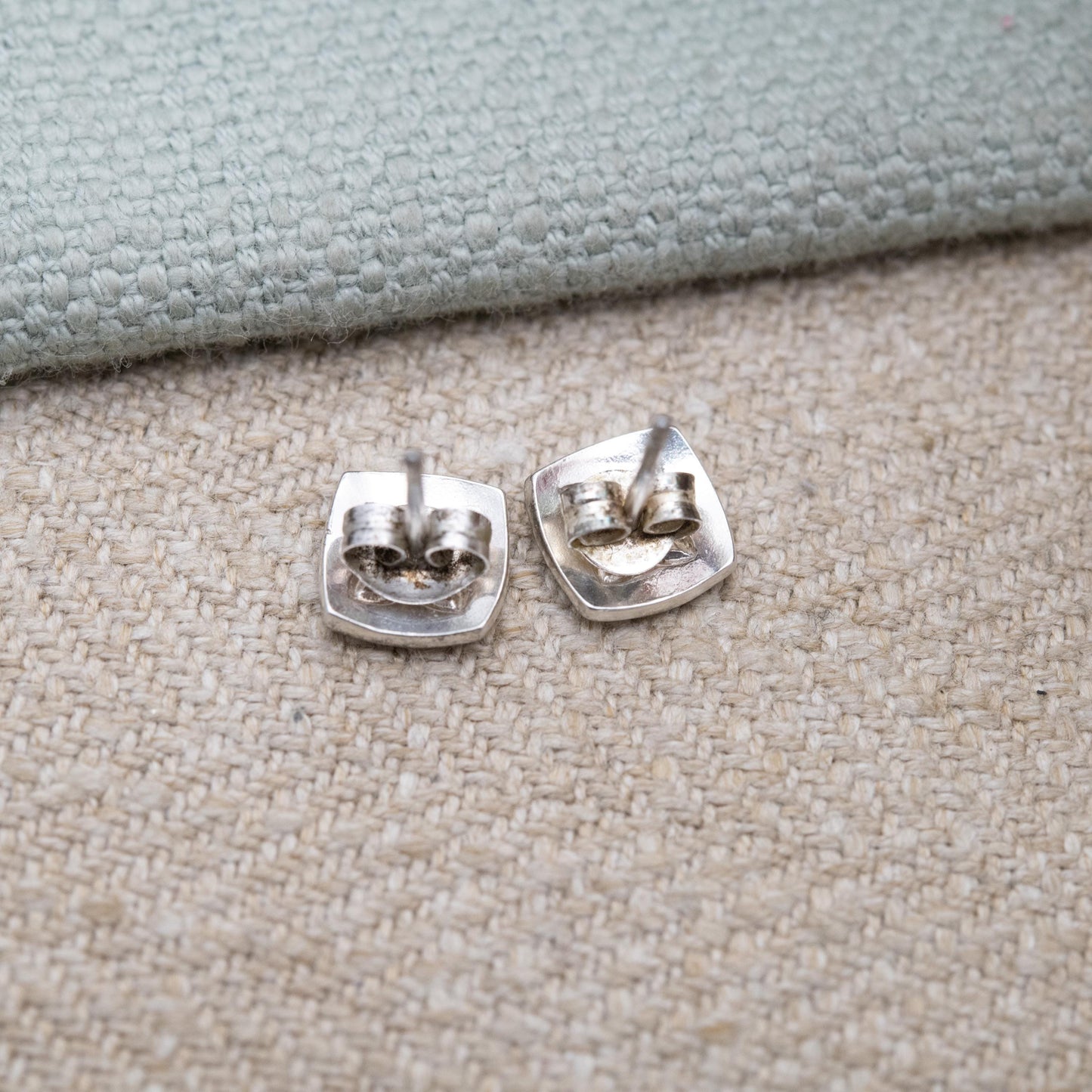 Vintage Sterling Silver Hammered Square Stud Earrings - Unisex Minimalist Everyday Understated Silver Earrings | Gift for Her
