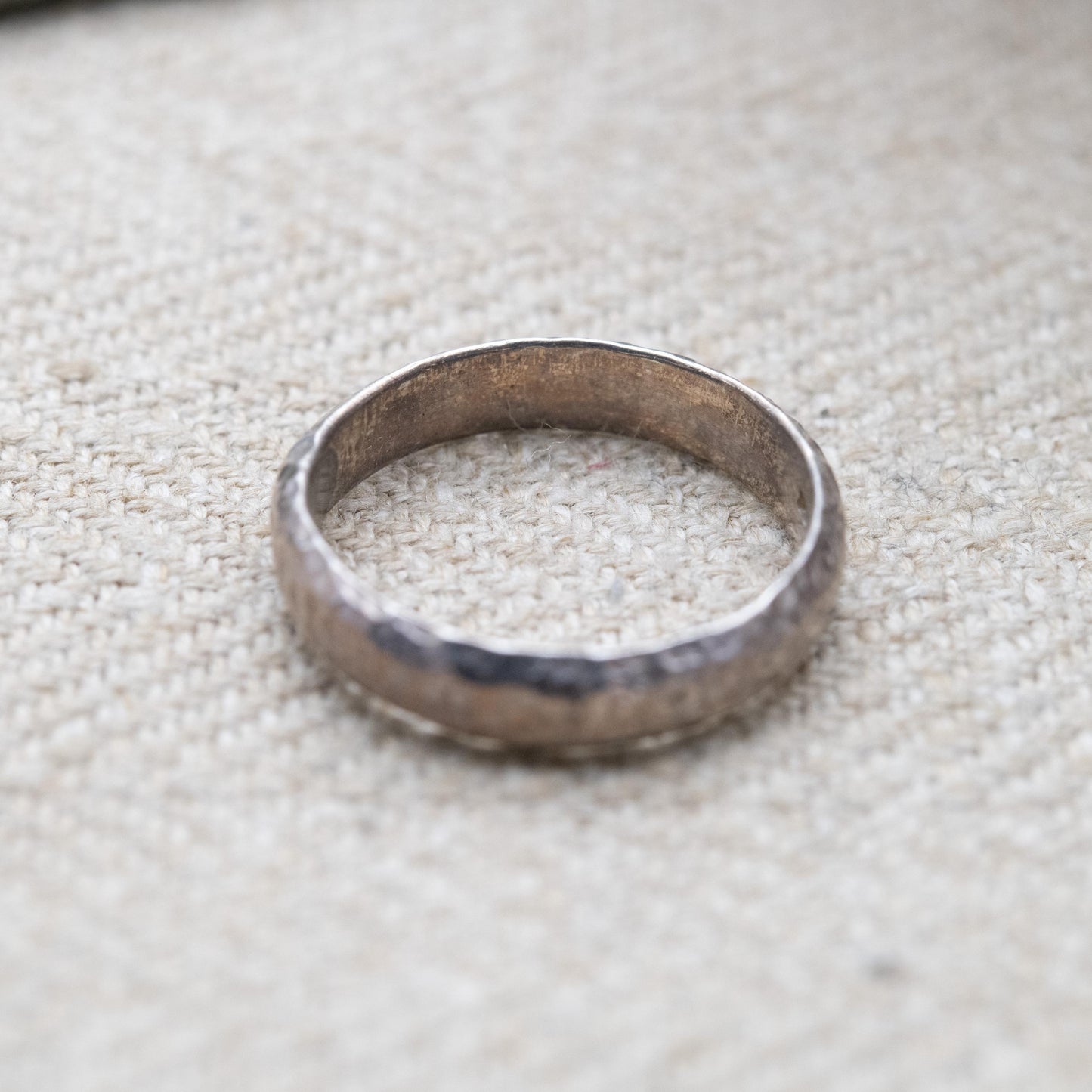 Vintage Sterling Silver Textured Band Ring - Minimalist Band | Hammered | Stacking Unisex Ring | UK Size - L 1/2 | US Size - 6