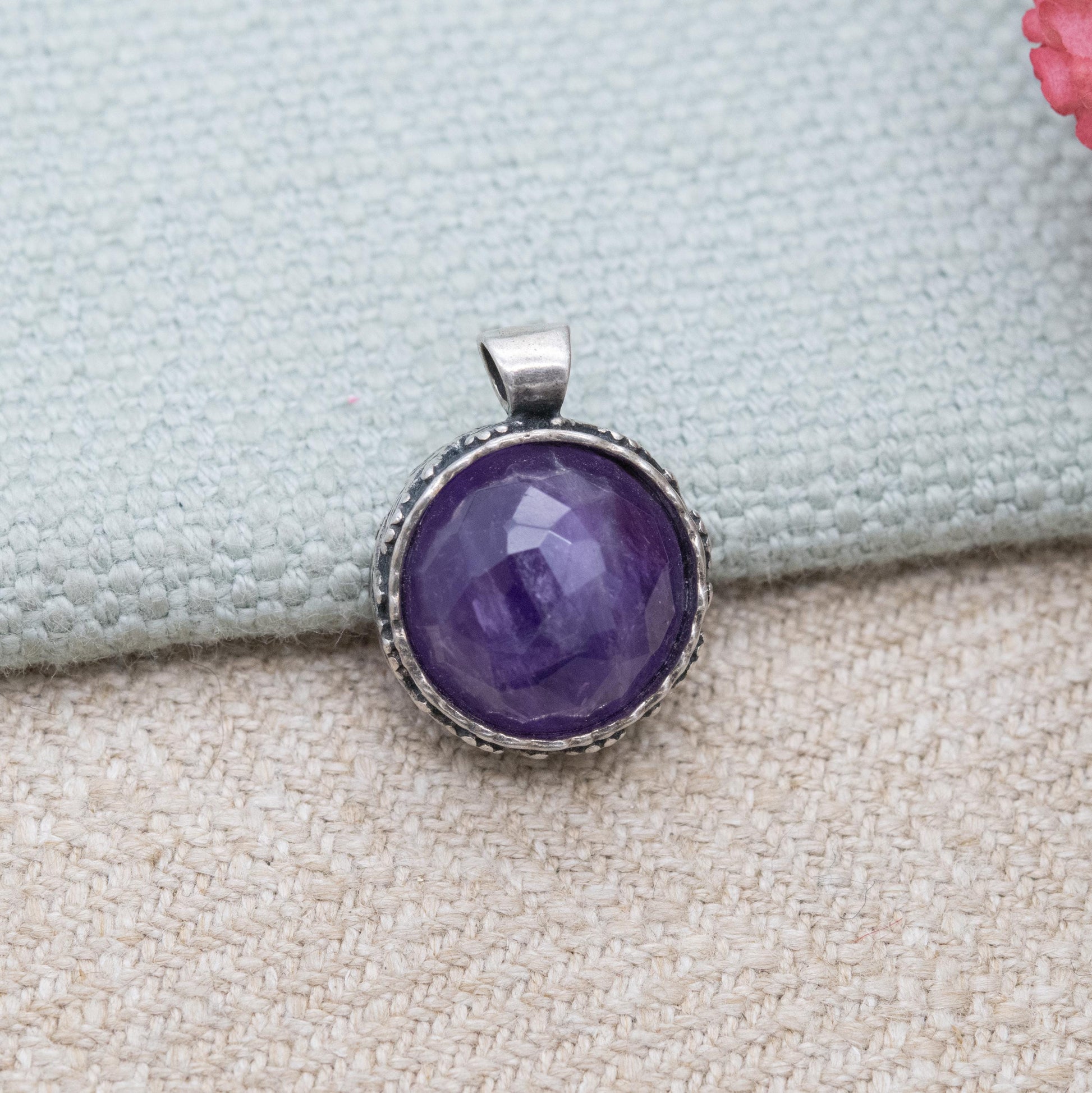 Vintage Sterling Silver Floral Amethyst Pendant - Faceted Purple Gemstone Jewellery | Gift for Her