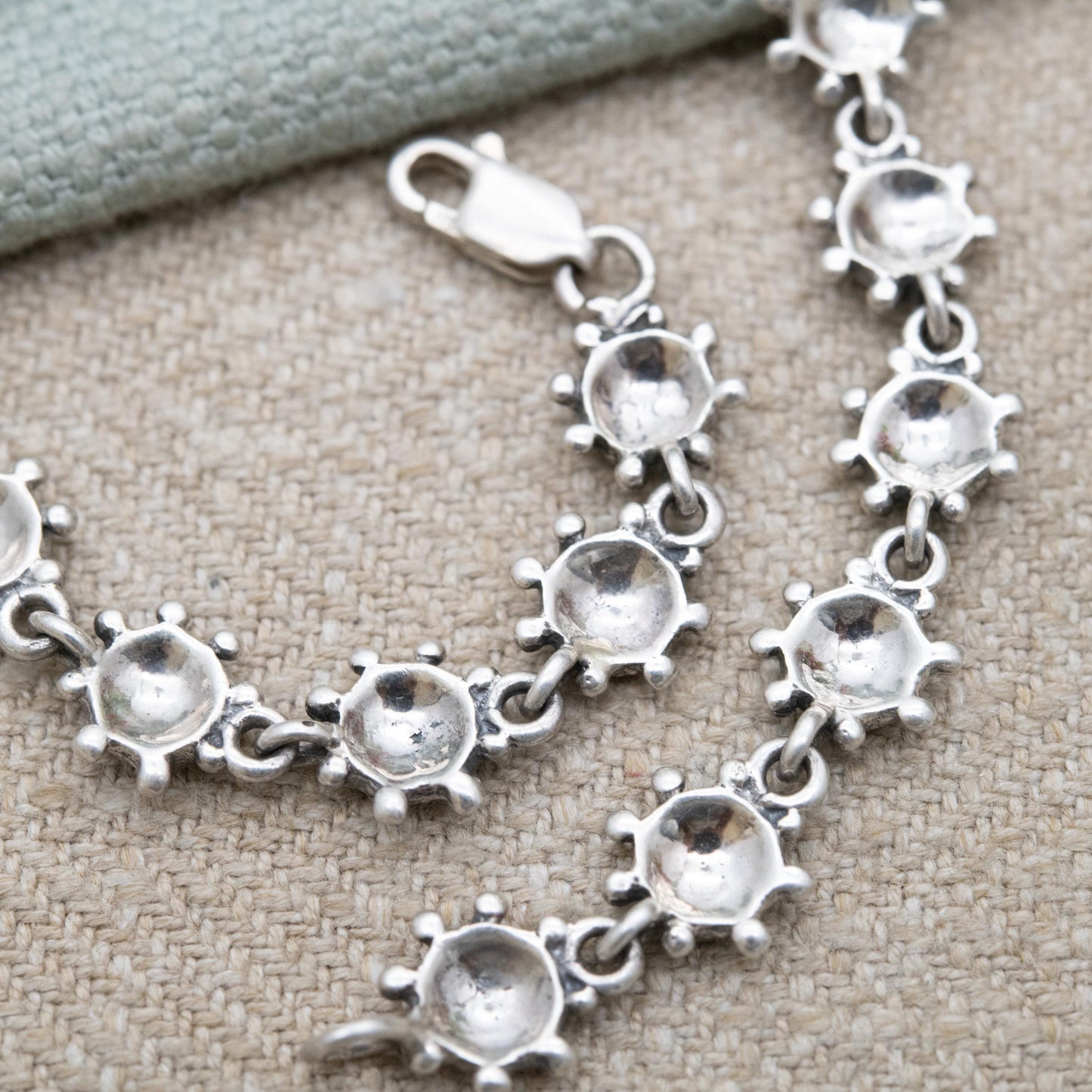 Vintage Sterling Silver Sun Panel Bracelet - Red and Blue Gemstone Star Burst Wrist Jewellery | Pretty Gift for Her