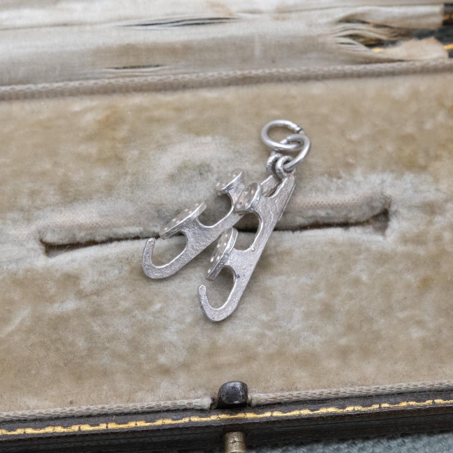 Vintage Sterling Silver Ice Skates Charm Pendant - Ice Skating | Winter Sports | Gift for Charm Bracelet