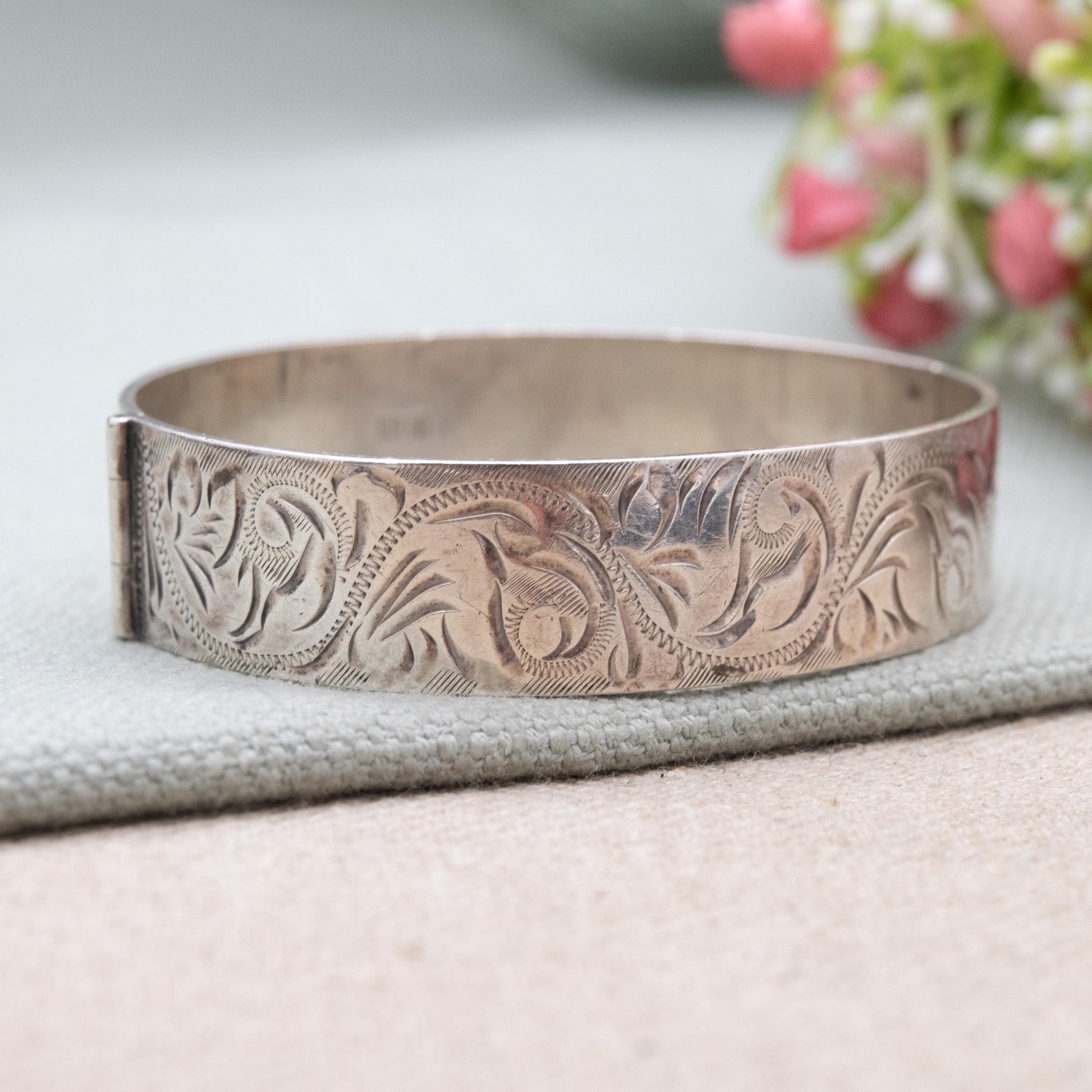 Vintage Sterling Silver Floral Engraved Name Bangle Bracelet 1972 - Mary Helen Name Bracelet | Chunky Victorian Aesthetic Scrolling Style