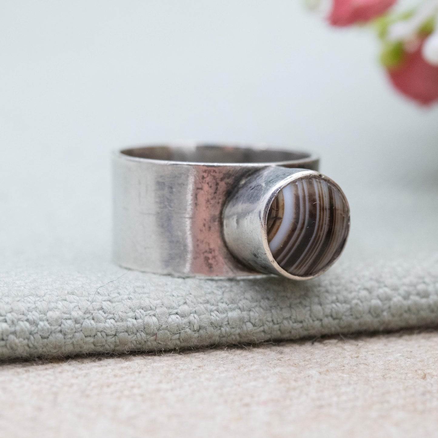 Vintage Sterling Silver Banded Agate Ring - Chunky Modernist Cabochon Gemstone | UK Size - R 1/2 | US Size - 8 3/4