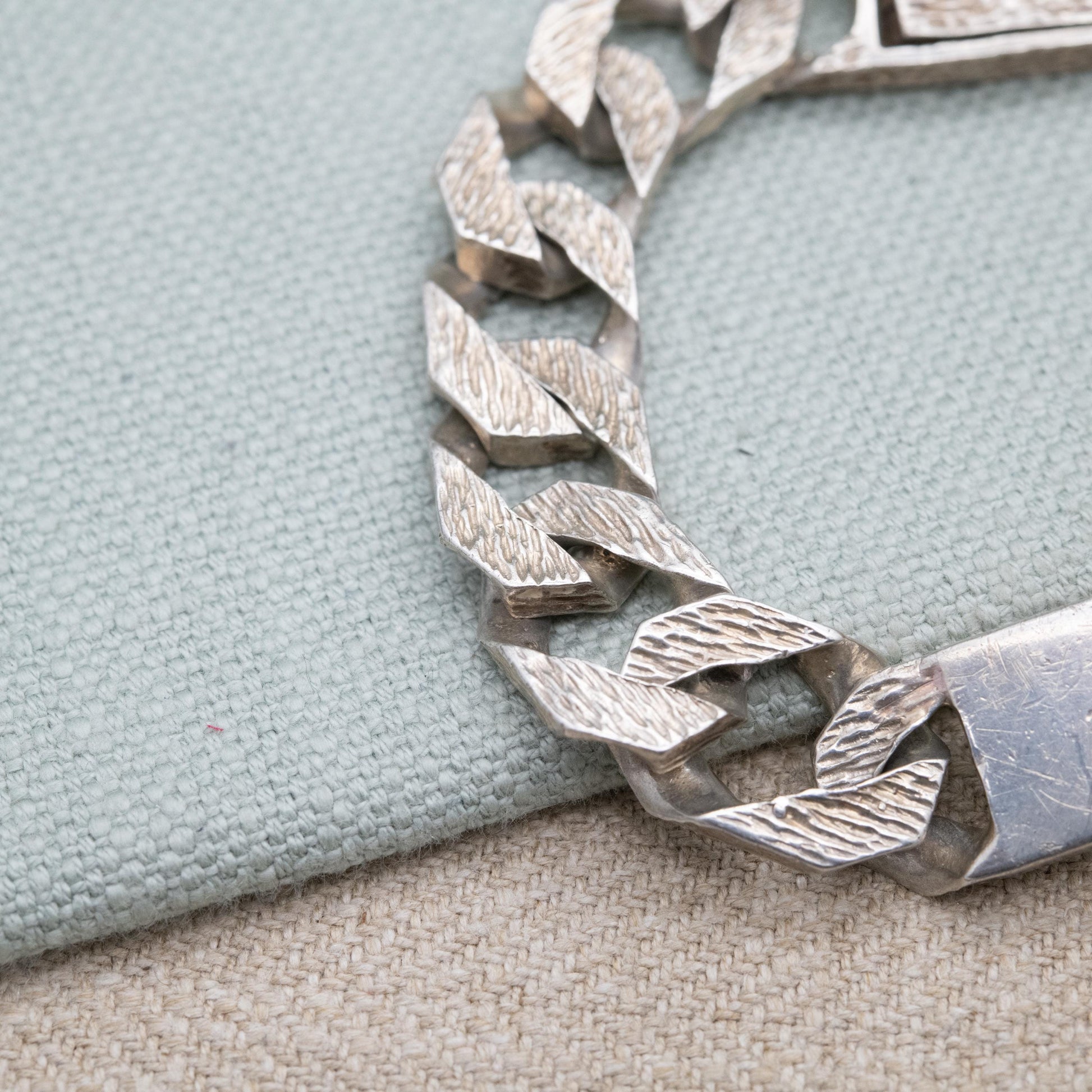 Vintage Sterling Silver Chunky ID Bracelet 1979 - Heavy Flat Curb Links | Unisex Bracelet | Unisex Jewellery Gift for Him