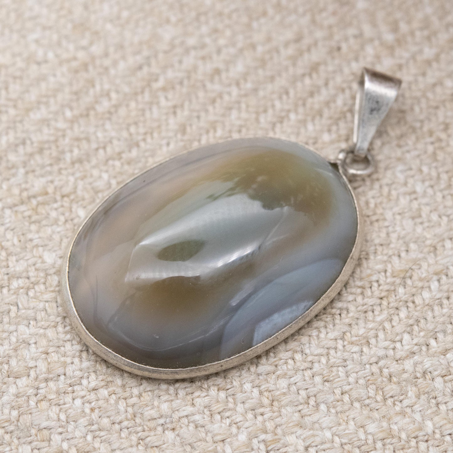 Vintage Silver Agate Pendant with Large Brown and White Cabochon Gemstone