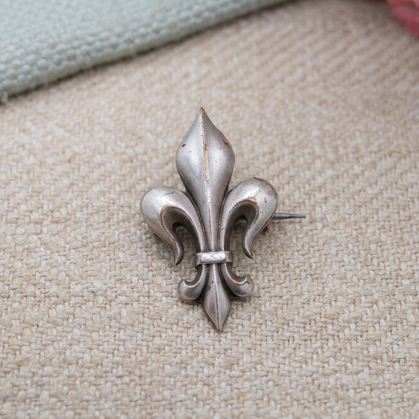 Antique French Fleur de Lis Brooch c. 1900s