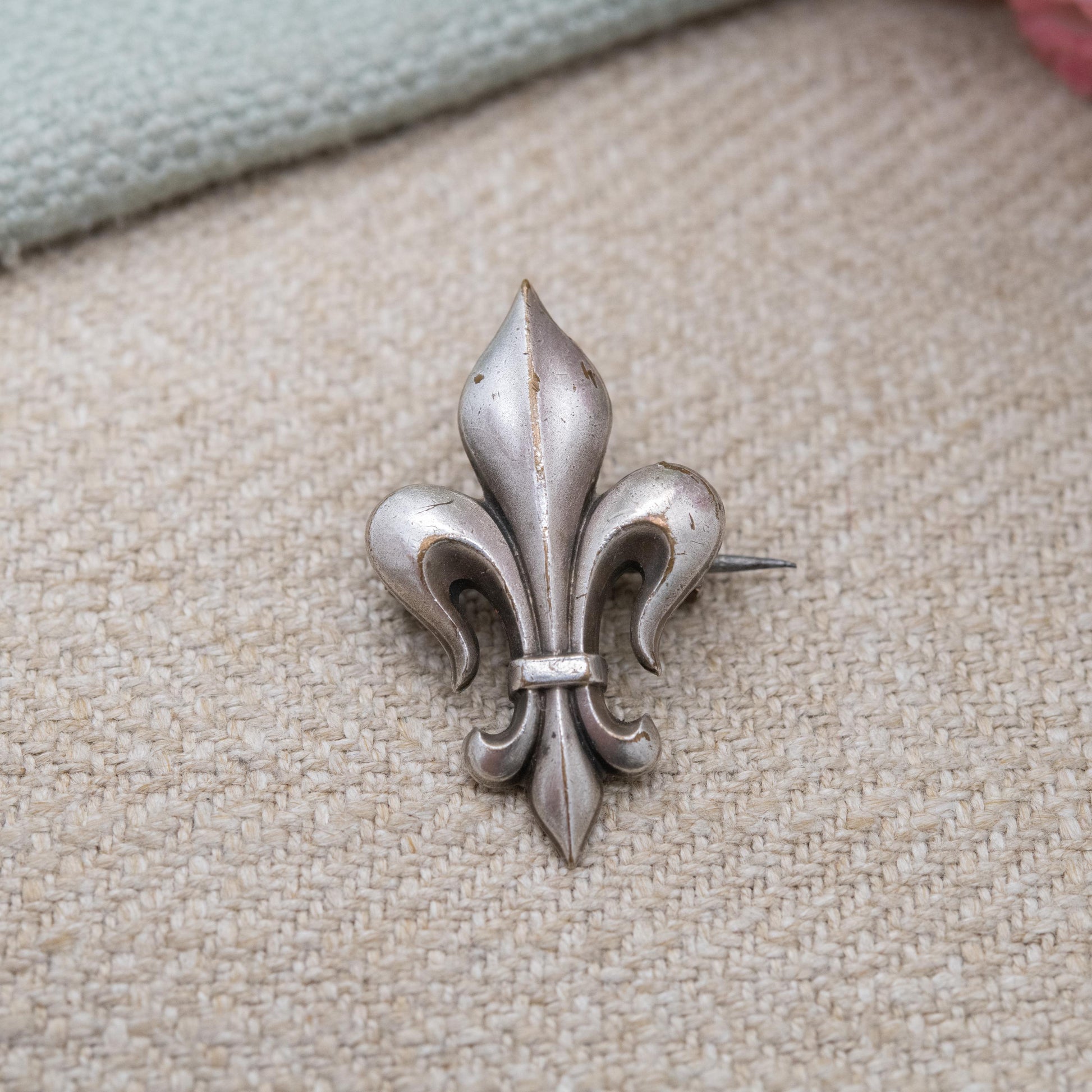 Antique French Fleur de Lis Brooch c. 1900s