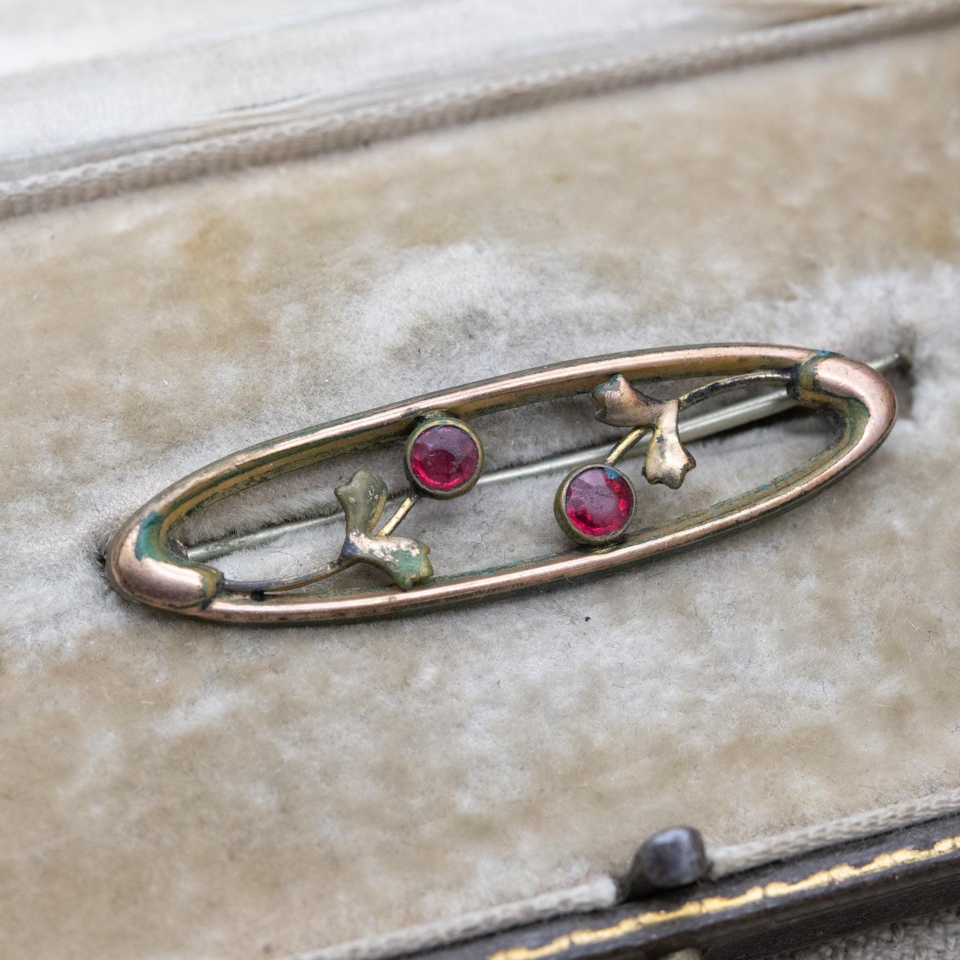 Antique Edwardian Rolled Gold Bar Brooch with Red Paste Two Flower Design