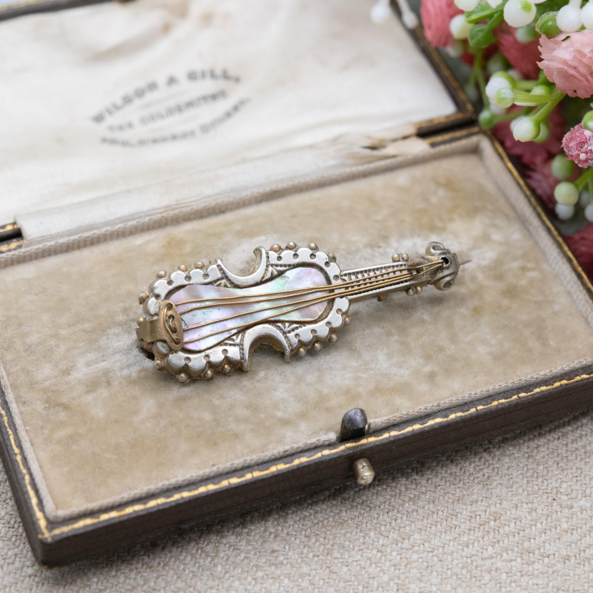 Antique Victorian Violin Brooch with Mother of Pearl c. 1900 - Novelty Musical Instrument Jewellery