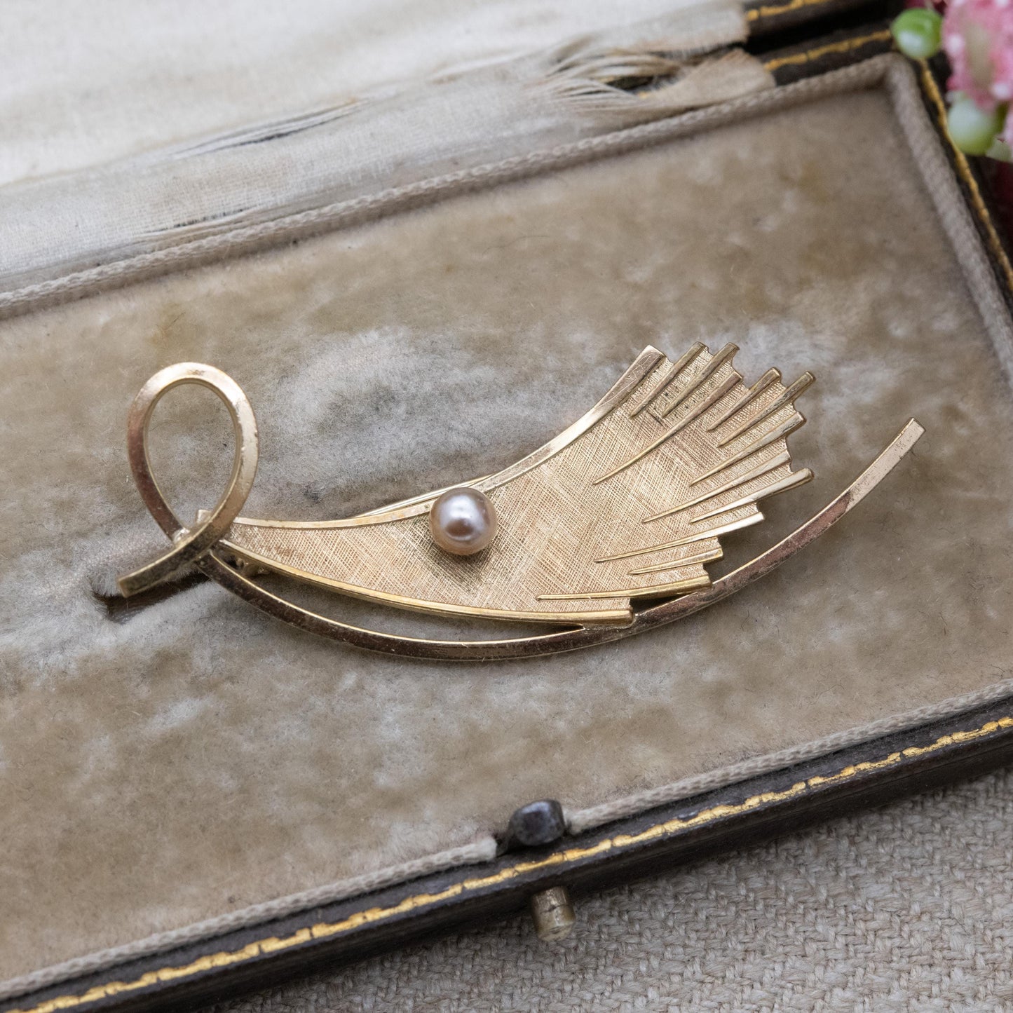 Vintage Rolled Gold Faux Pearl Brooch c. 1960s Mid-Century Modernist