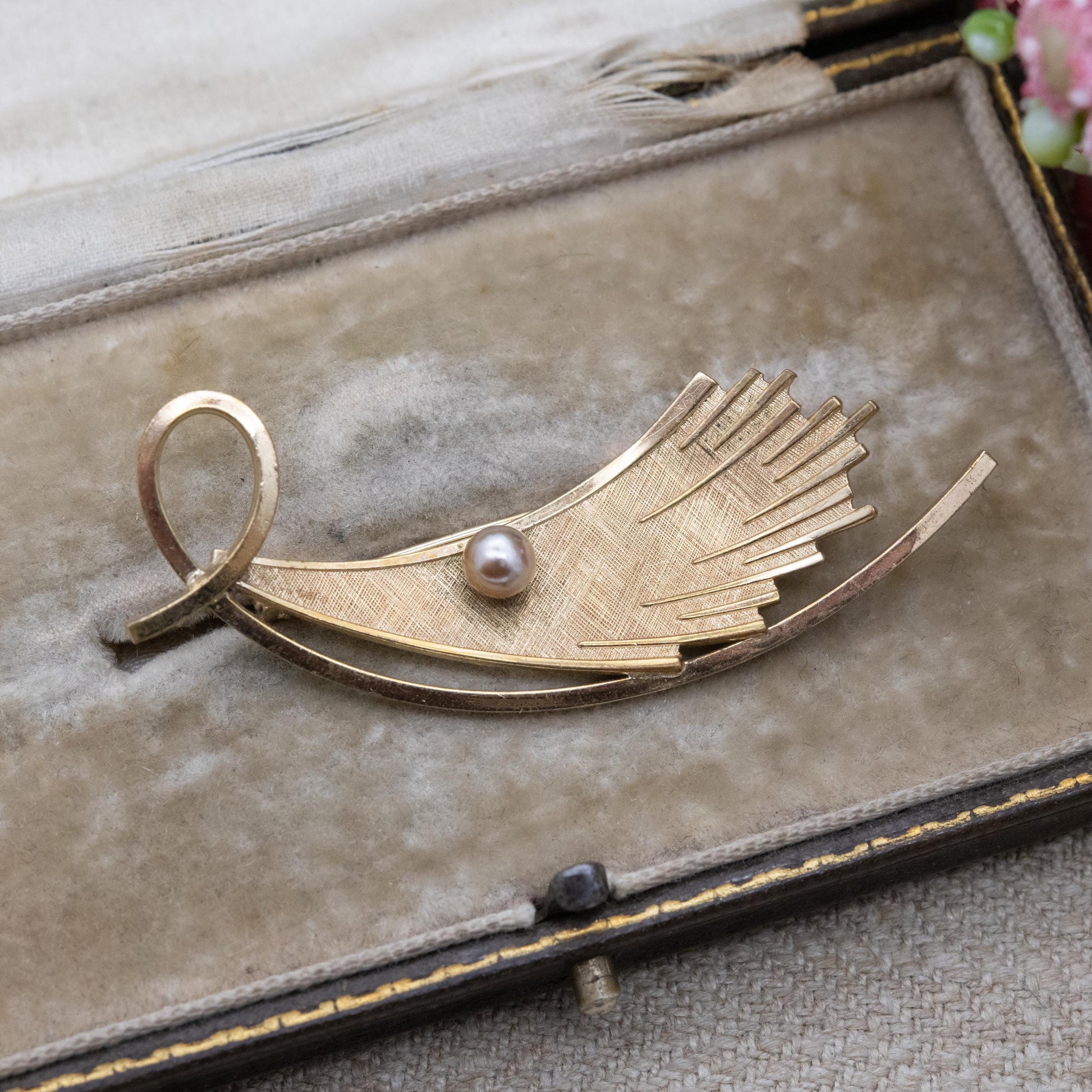Vintage Rolled Gold Faux Pearl Brooch c. 1960s Mid-Century Modernist