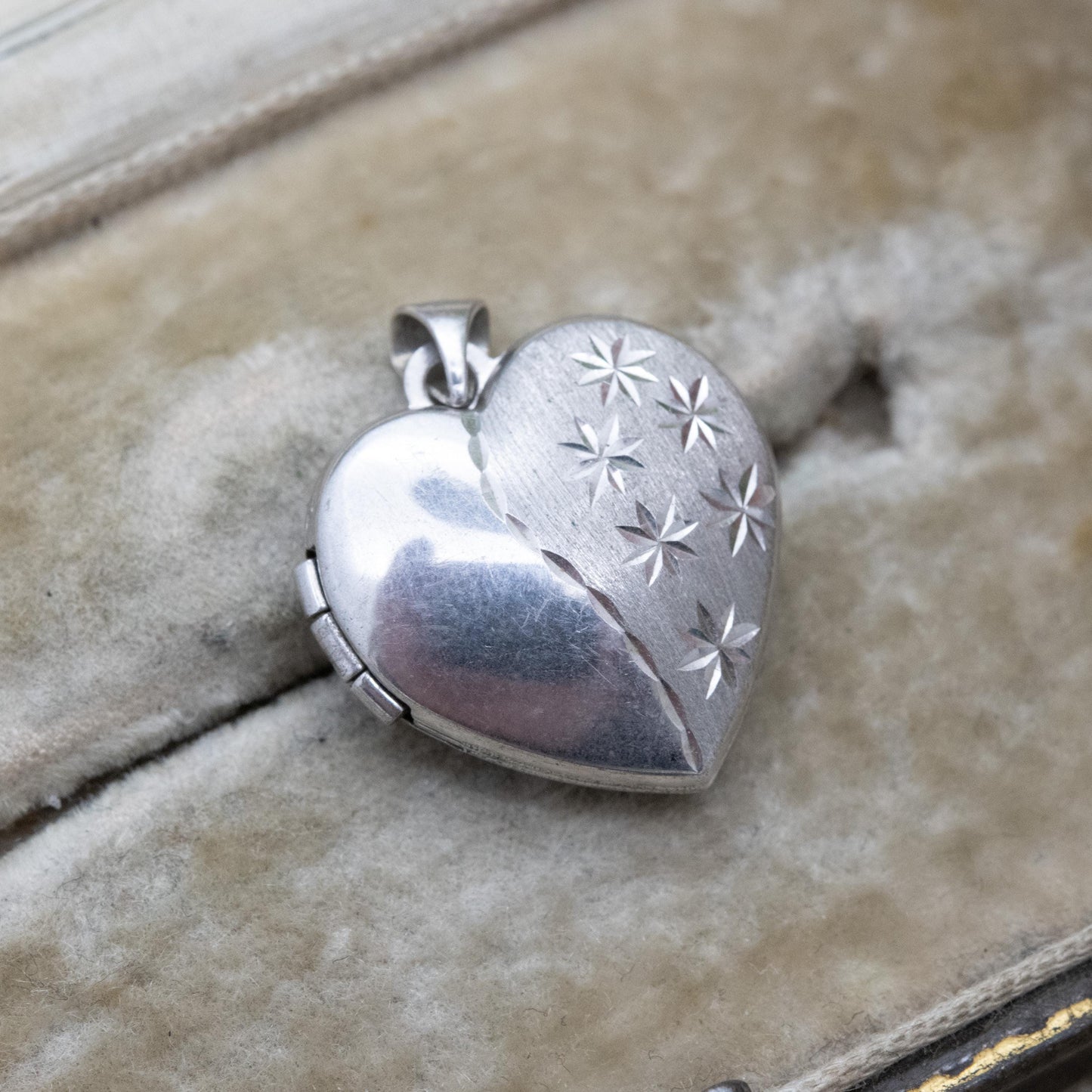Vintage Sterling Silver Heart Locket Pendant with Diamond Cut Star Design