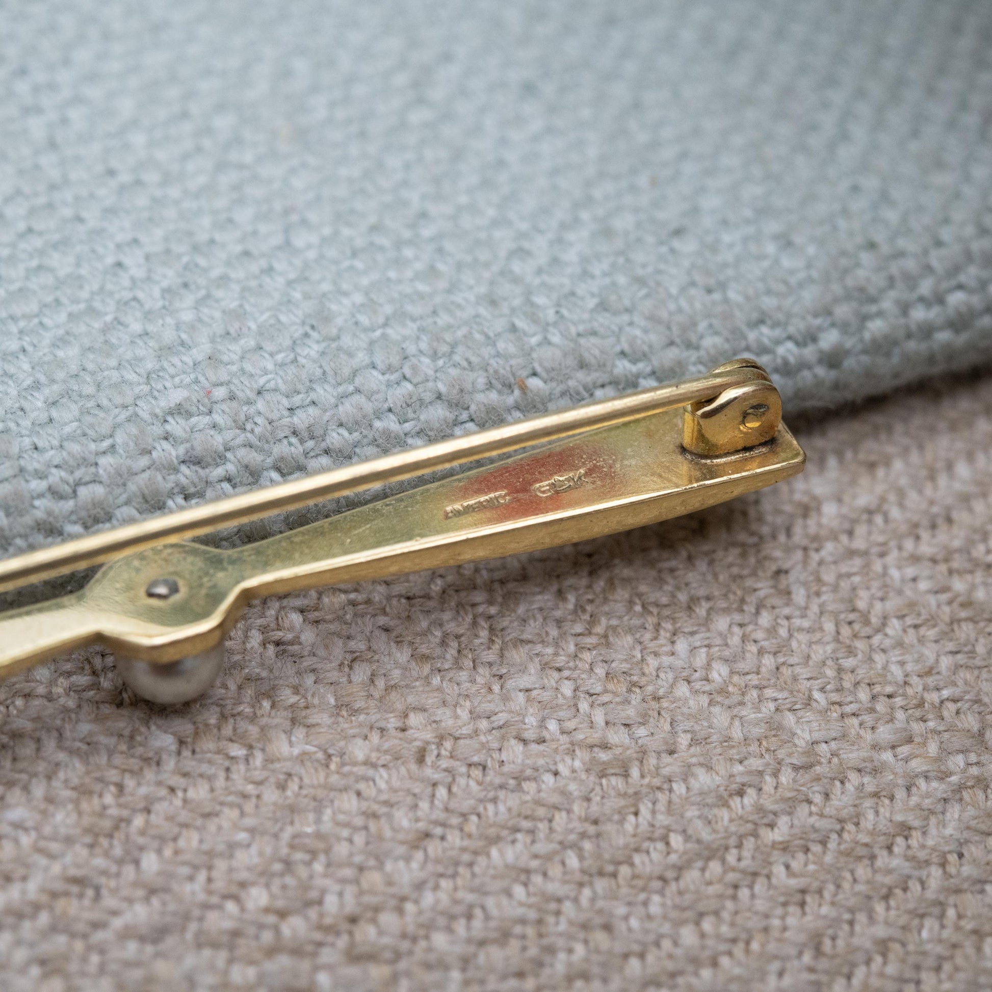 Vintage Americ Faux Pearl Bar Brooch by GK c. 1960s