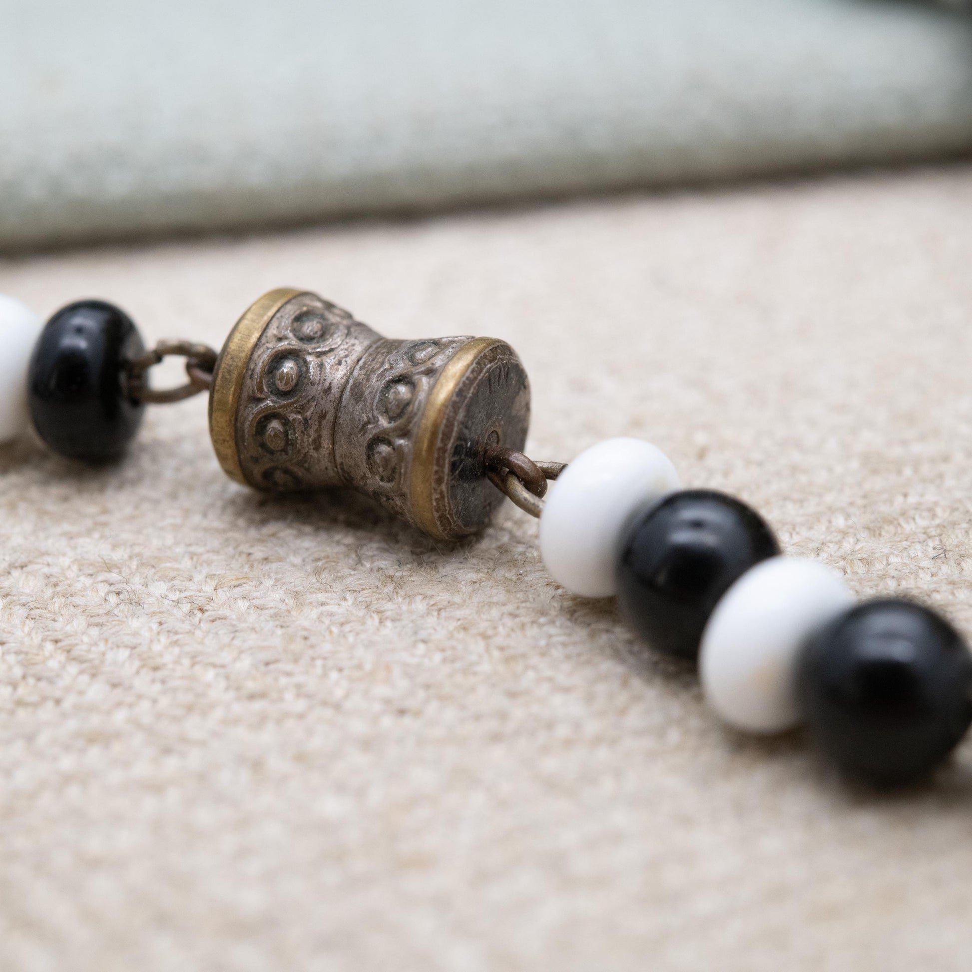 Antique Louis Rousselet French Art Deco Glass Bead Necklace c. 1920s - Made in France Black and White Graduated Beaded Necklace | 16"