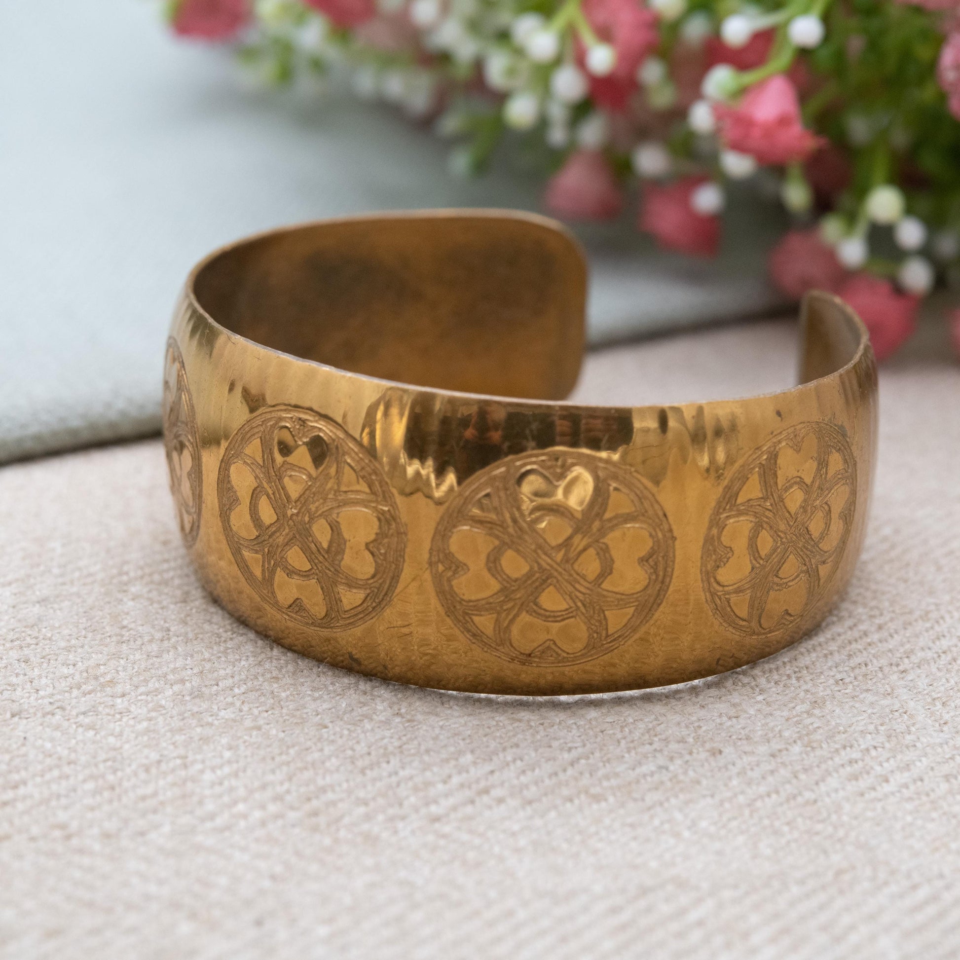 Vintage Moda Cuff Bangle with Engraved Four Leaf Clover Design - Handmade in Malta