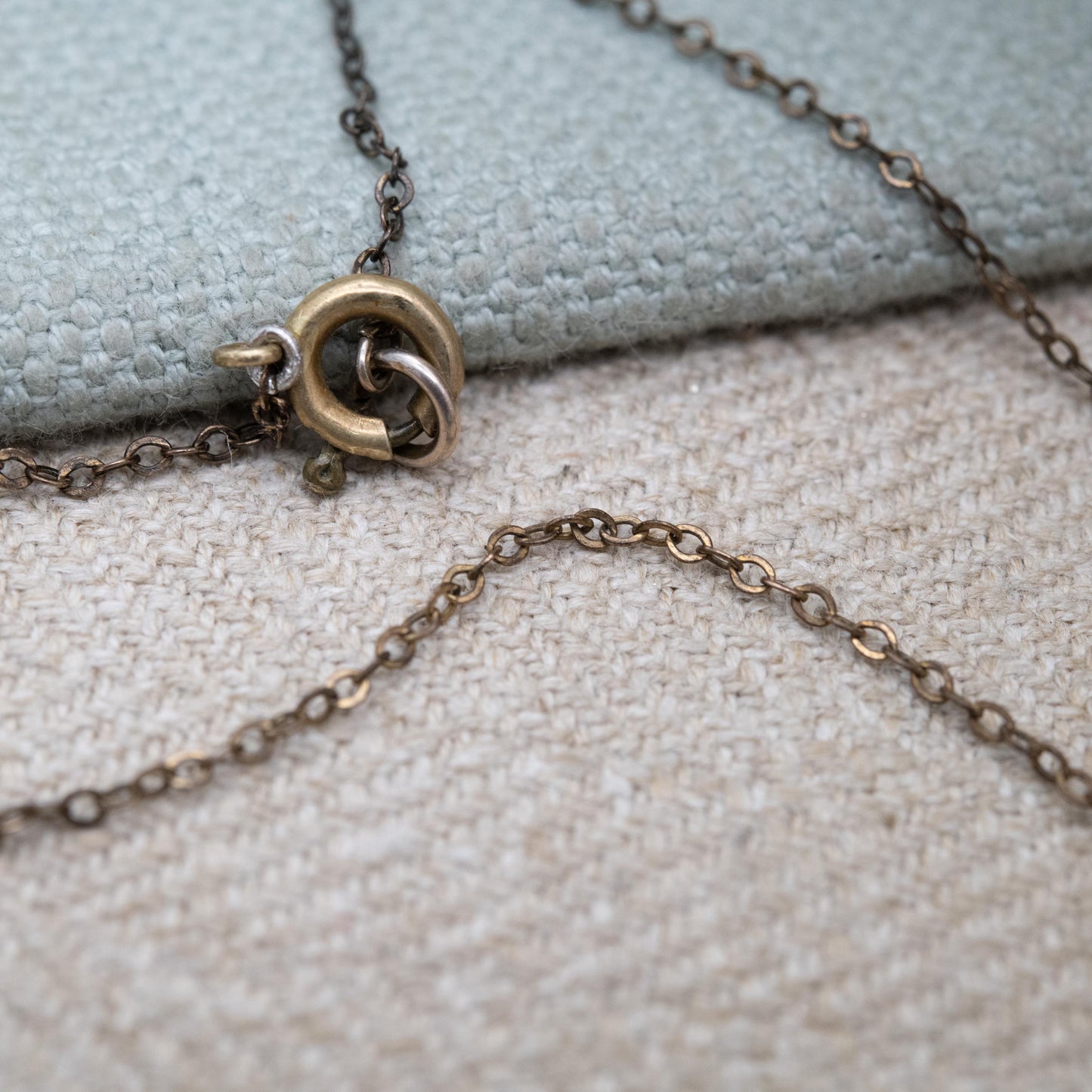 Antique Iris Glass Necklace c. 1910s - Art Deco Czech Rainbow Glass