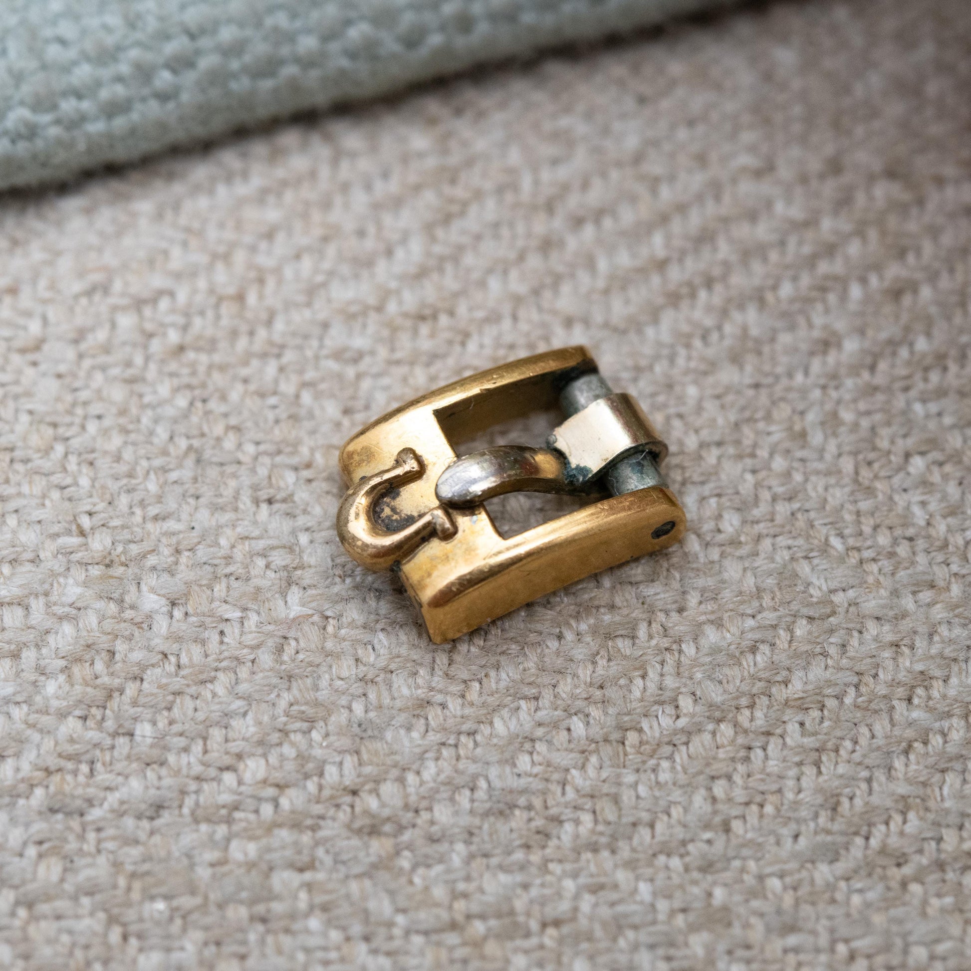 Vintage Omega 6mm Watch Strap Buckle - AW Plaque G Swiss