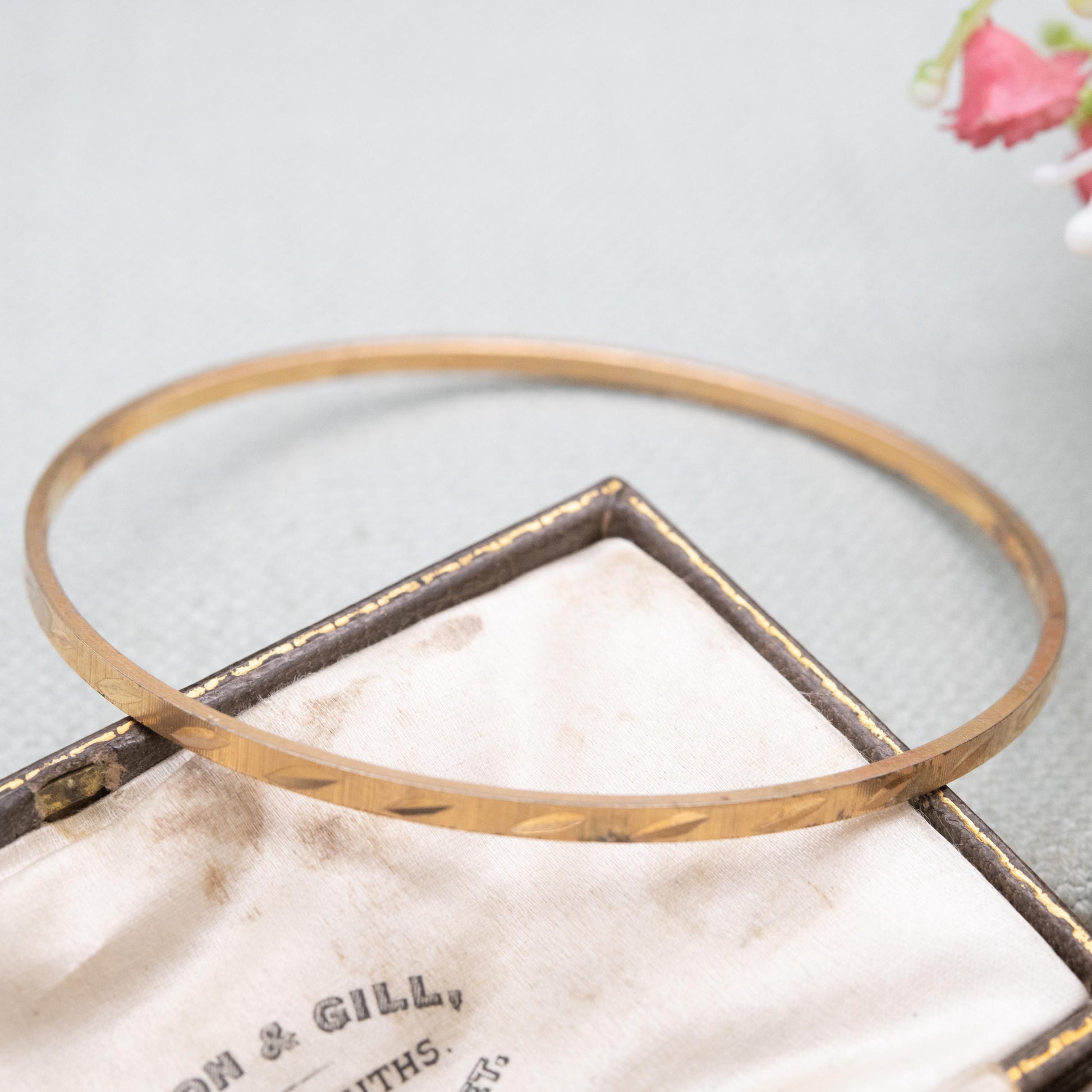 Vintage Rolled Gold Bangle Bracelet with Diamond Cut Lines