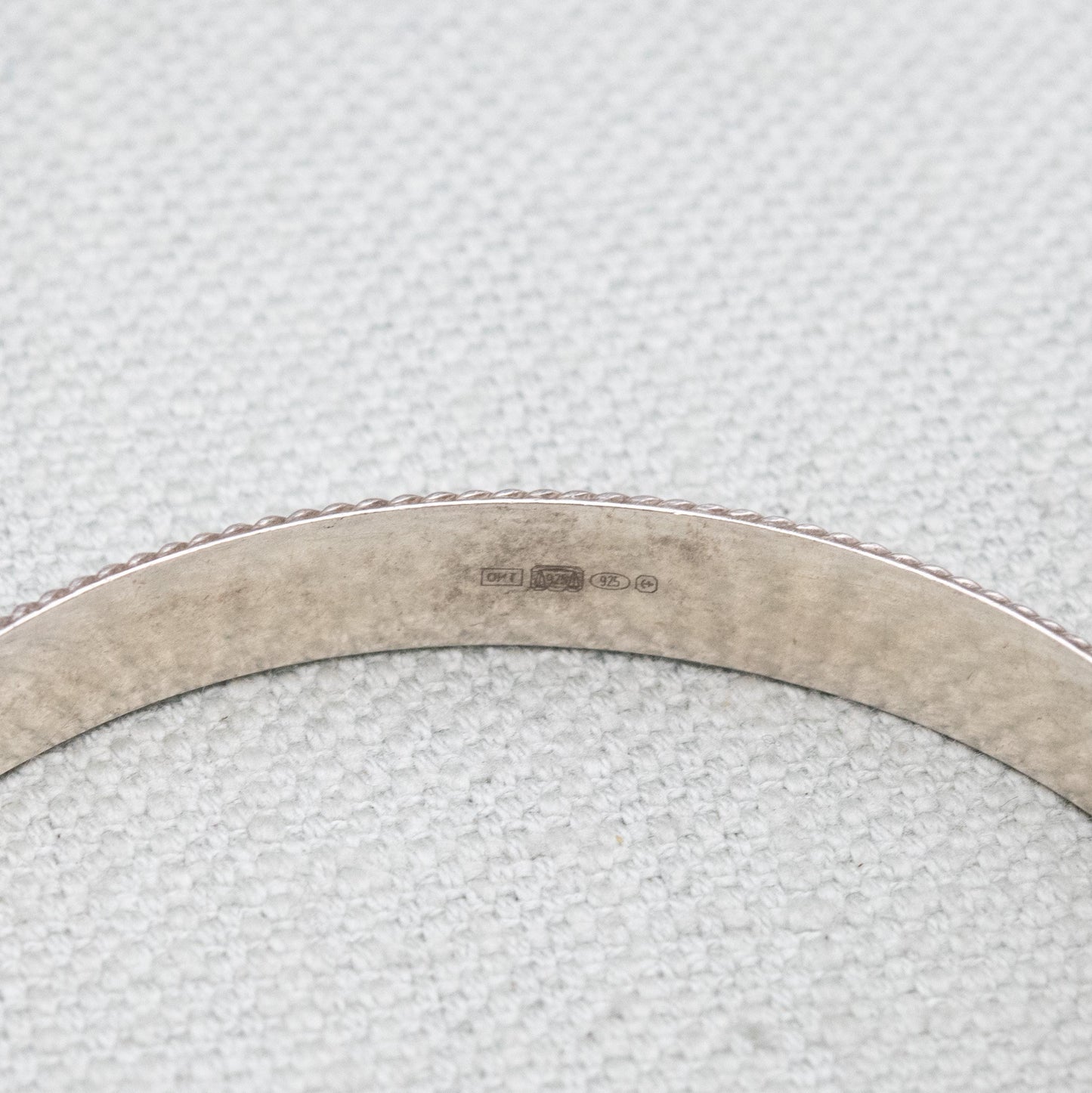 Vintage Sterling Silver Minimalist Bangle Bracelet - Rope Twist Border with Safety Chain