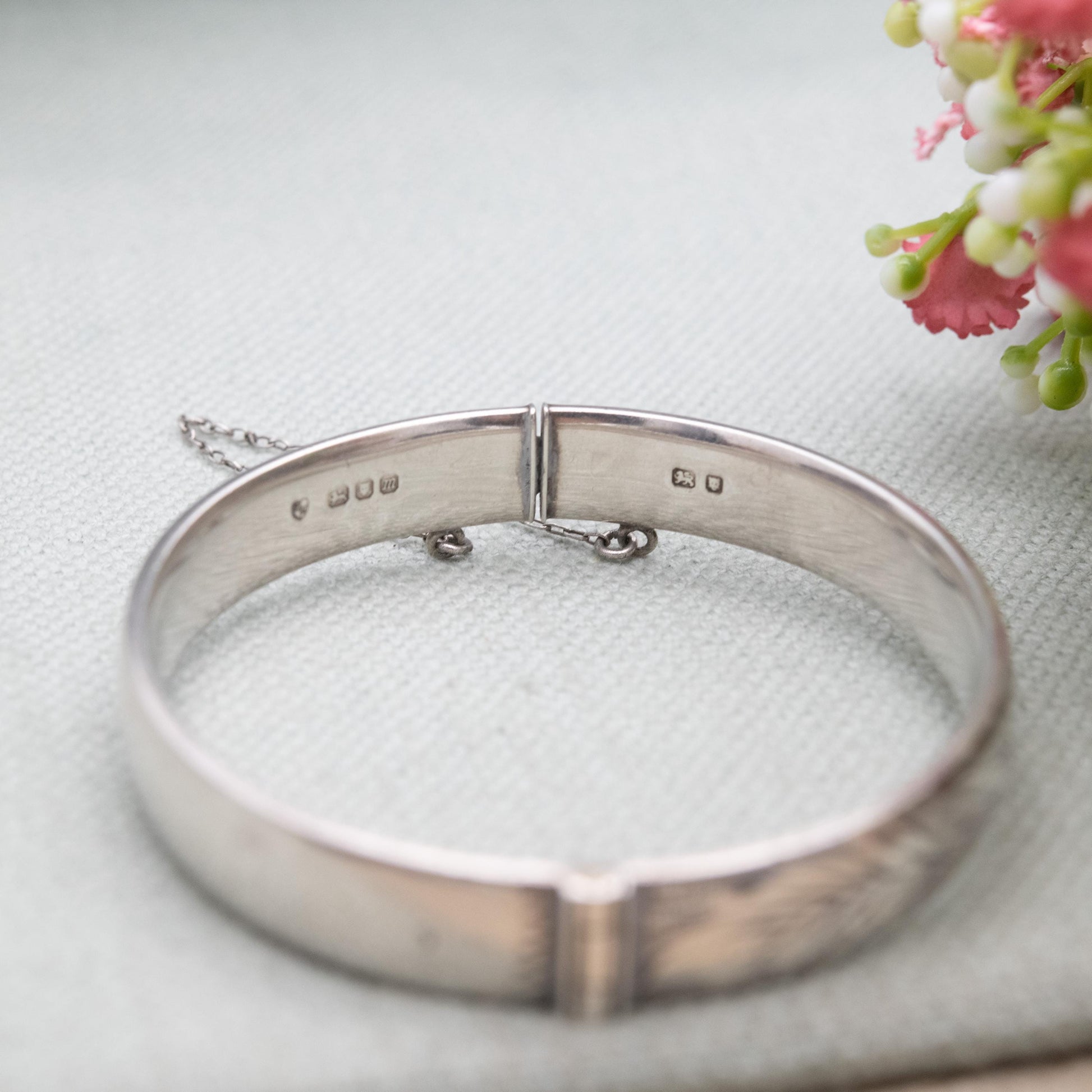 Vintage Fred Manshaw Sterling Silver Floral Engraved Bangle Bracelet 1967 - Victorian Aesthetic Scrolling Style with Safety Chain