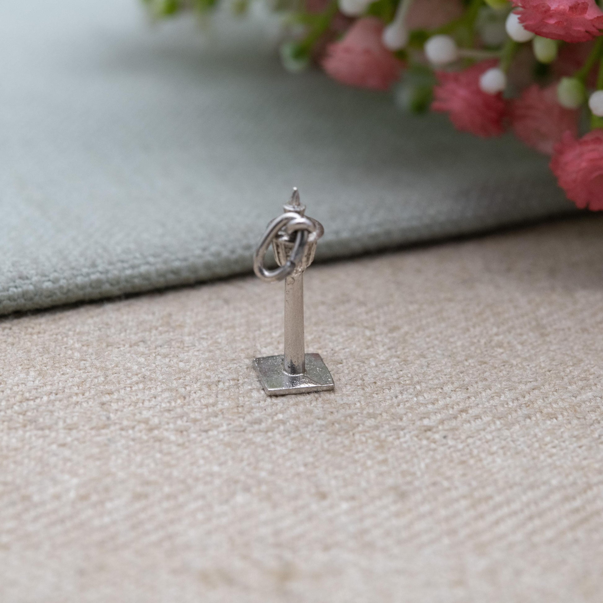 Vintage Sterling Silver Street Lamp Charm Pendant - Old Fashioned Lamp | Victorian Light | Gift for Charm Bracelet Necklace