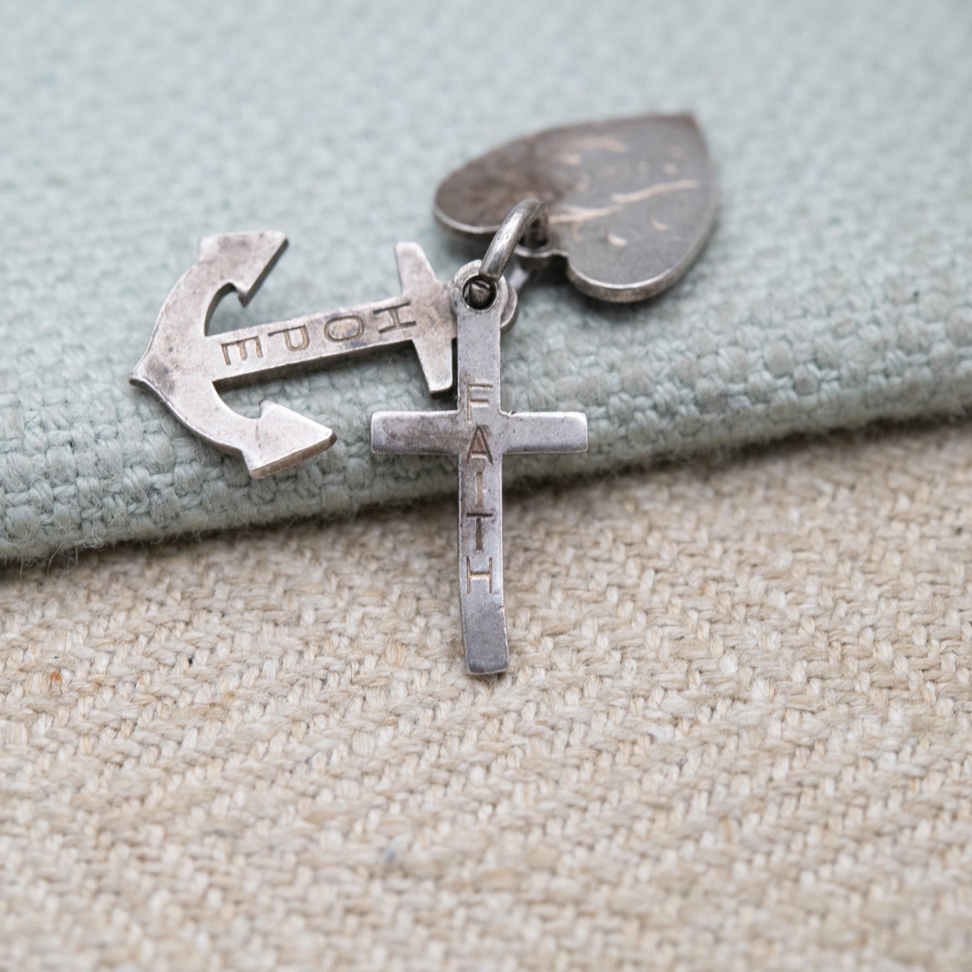 Vintage Silver Hope Faith Charity Charm Pendant - Heart Anchor Cross | Charm Bracelet Charm Necklace | Christian Pendant