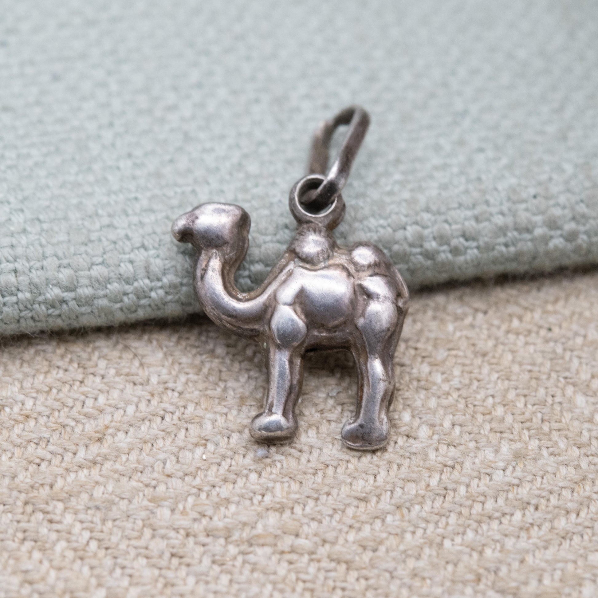 Vintage Sterling Silver Camel Charm Pendant - African Animal Jewellery | Nature Lover Charm Bracelet Necklace