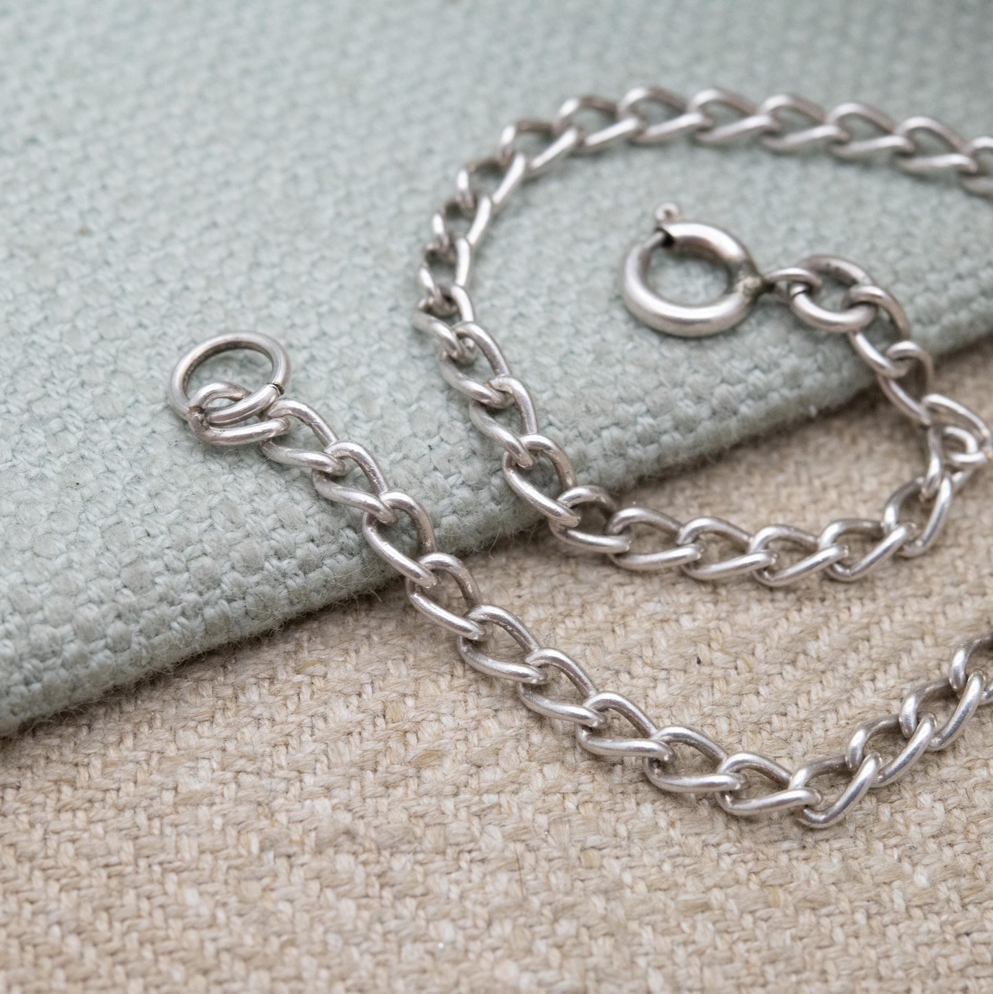 Vintage Sterling Silver Chain Bracelet - Rounded Curb Links | Charm Bracelet