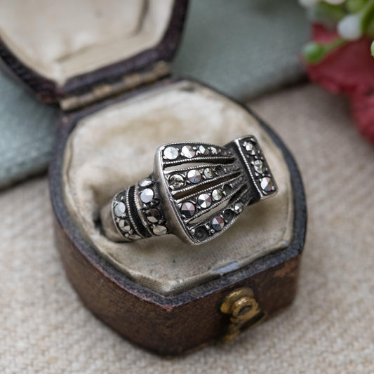 Vintage Sterling Silver Marcasite Buckle Ring - Pretty Mid Century Jewellery Gift for Her | UK Size - O | US Size - 7