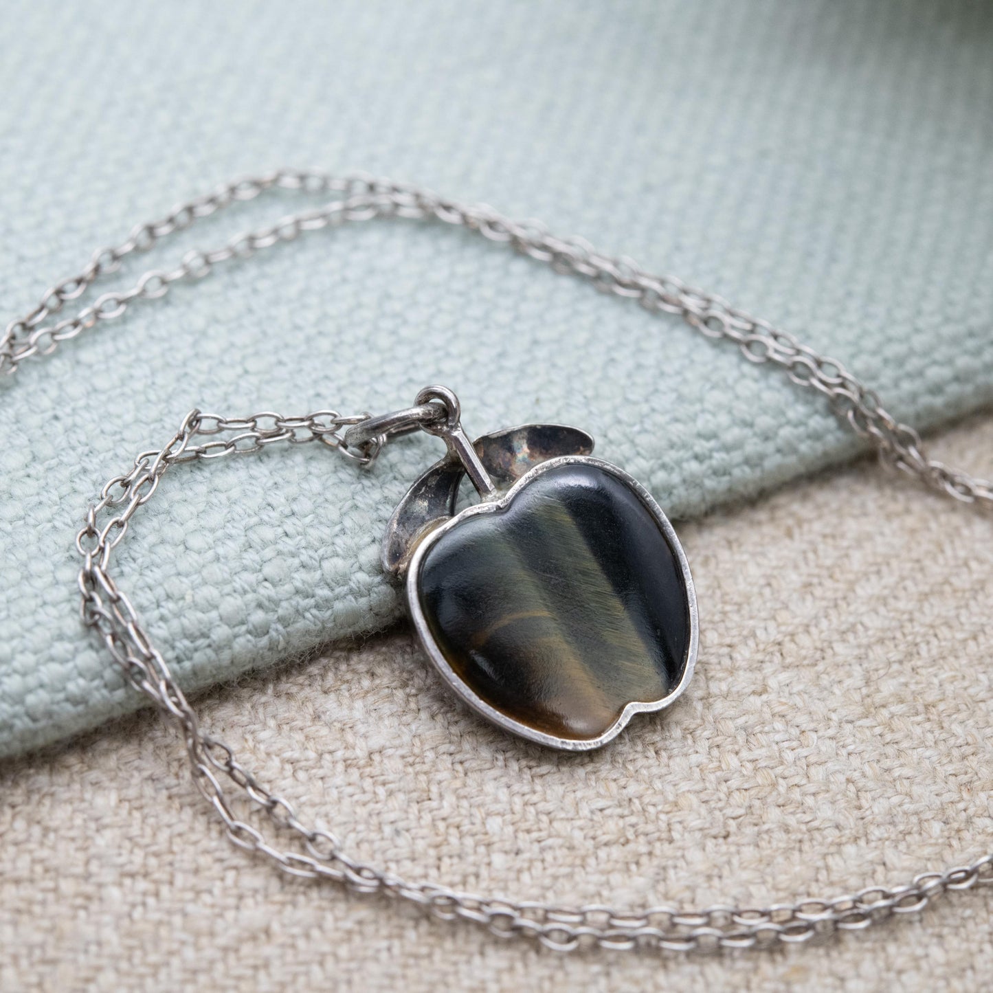 Vintage Sterling Silver Tigers Eye Apple Pendant and Trace Chain - Fruit Jewellery Necklace | Unisex Gift