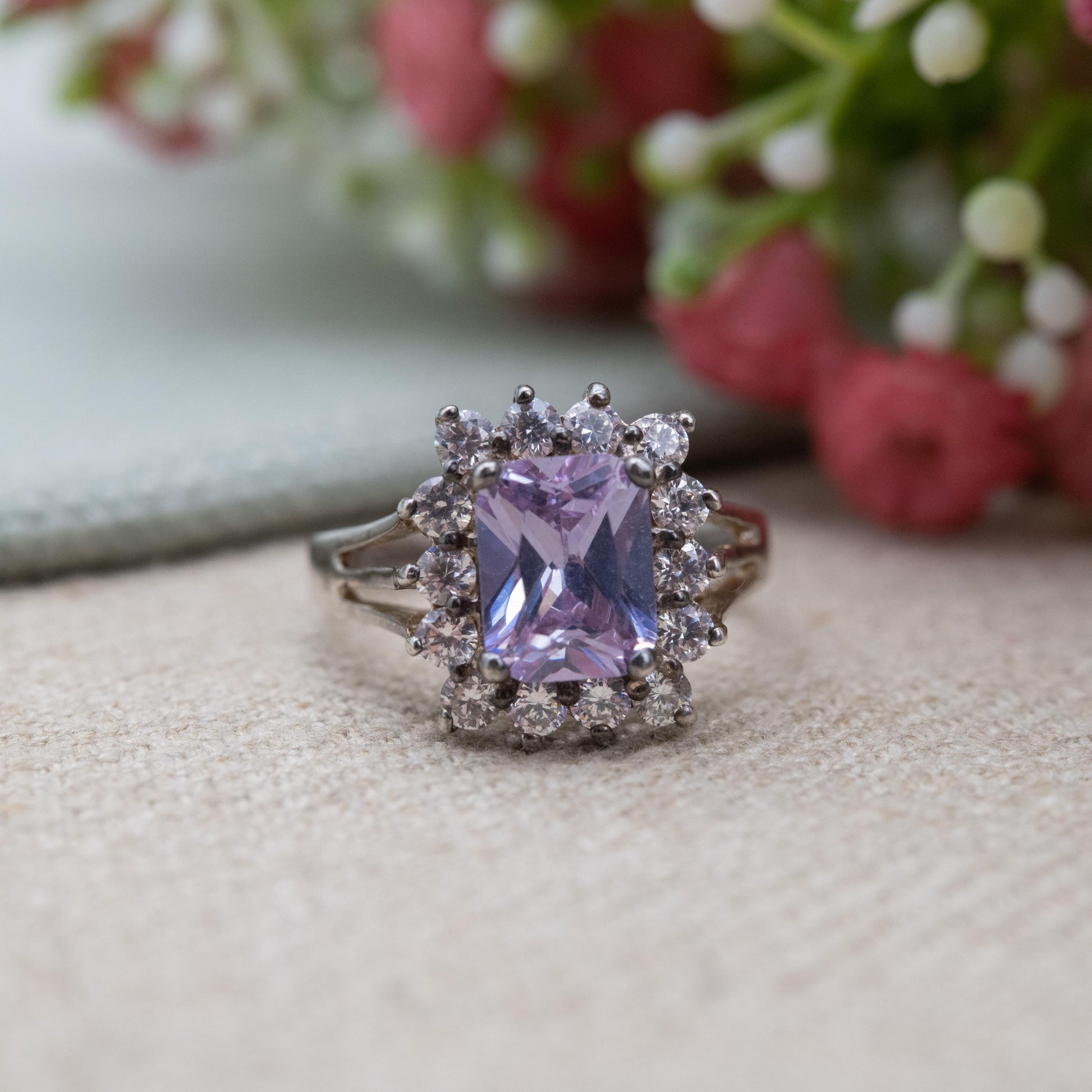 Vintage Sterling Silver Purple CZ Halo Solitaire Ring - Statement Cocktail Ring | UK Size - P | US Size - 7 3/4