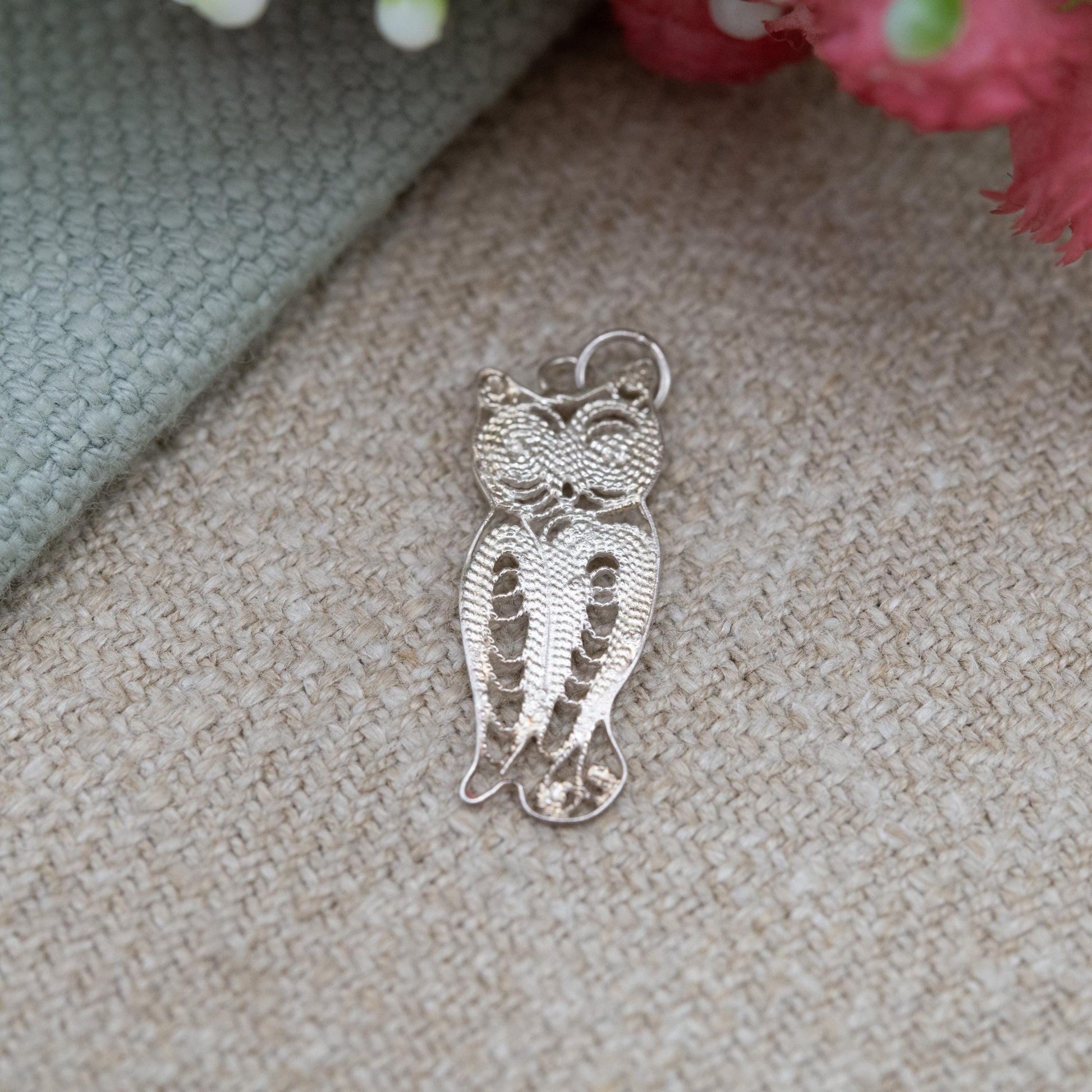 Vintage Silver Filigree Owl Charm Pendant - Cute Animal Nature Lover Gift | Small Charm Bracelet Necklace | Athena Symbol of Wisdom